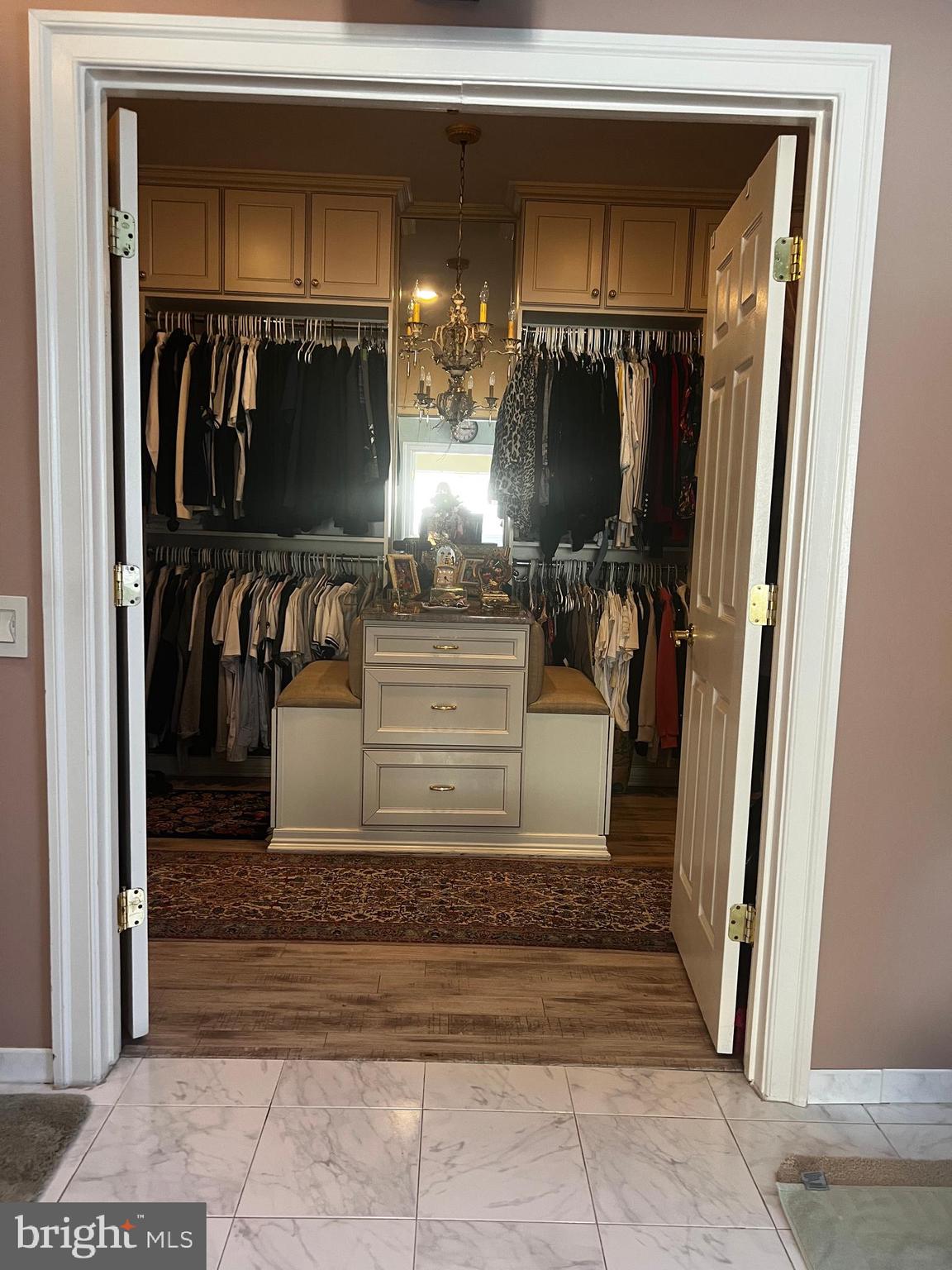 SMC MCLEAN - Residential