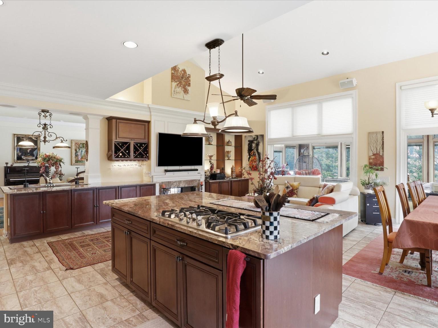 SMC MCLEAN - Residential