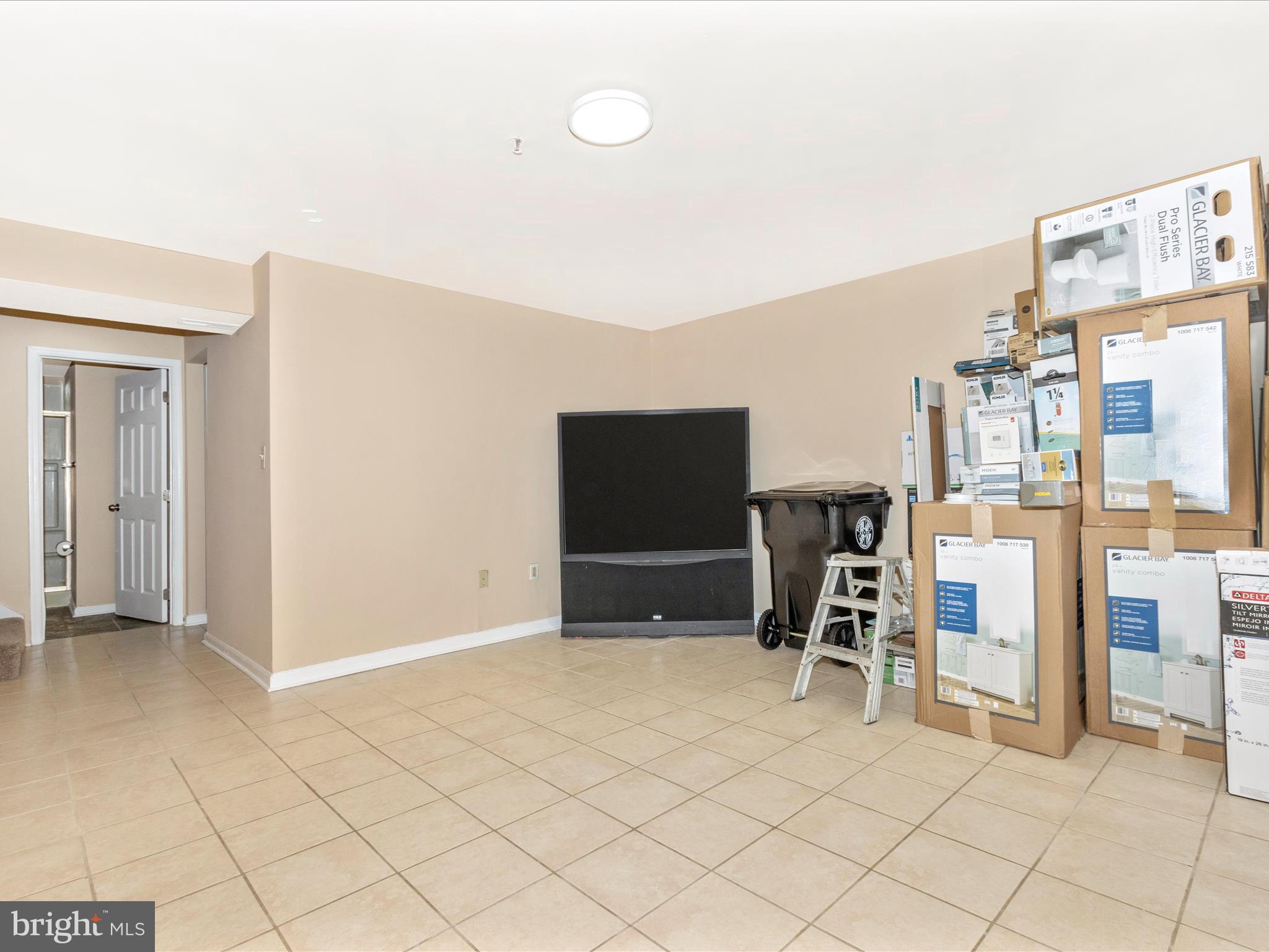 SHEFFIELD GLEN TOWNHOMES - Residential Lease