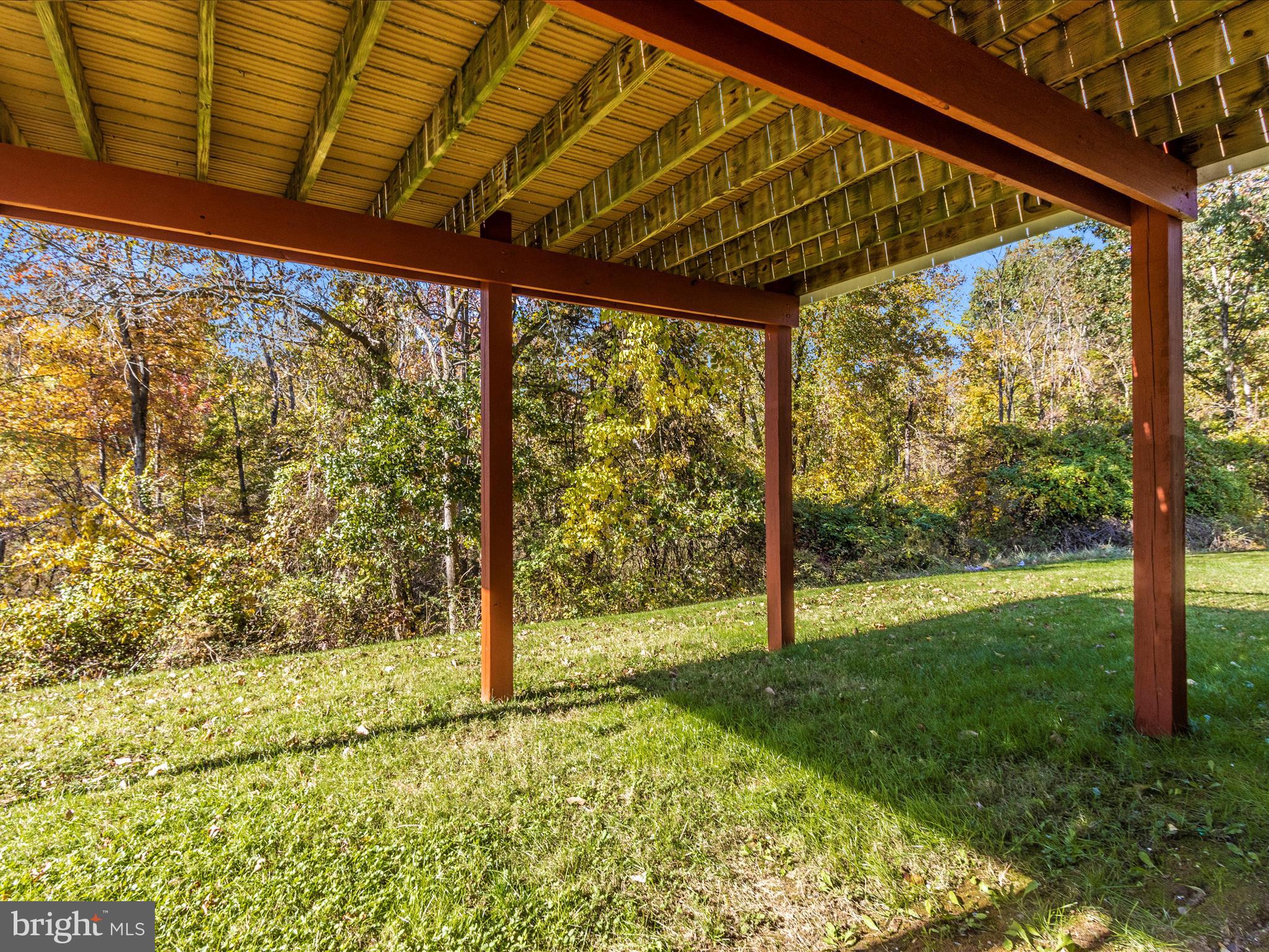 SHEFFIELD GLEN TOWNHOMES - Residential Lease