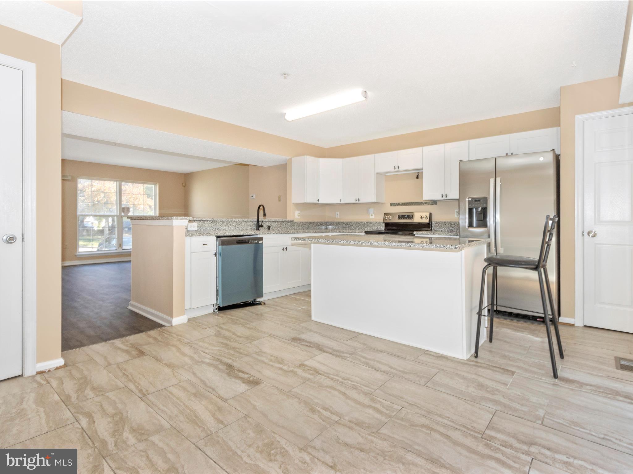 SHEFFIELD GLEN TOWNHOMES - Residential Lease