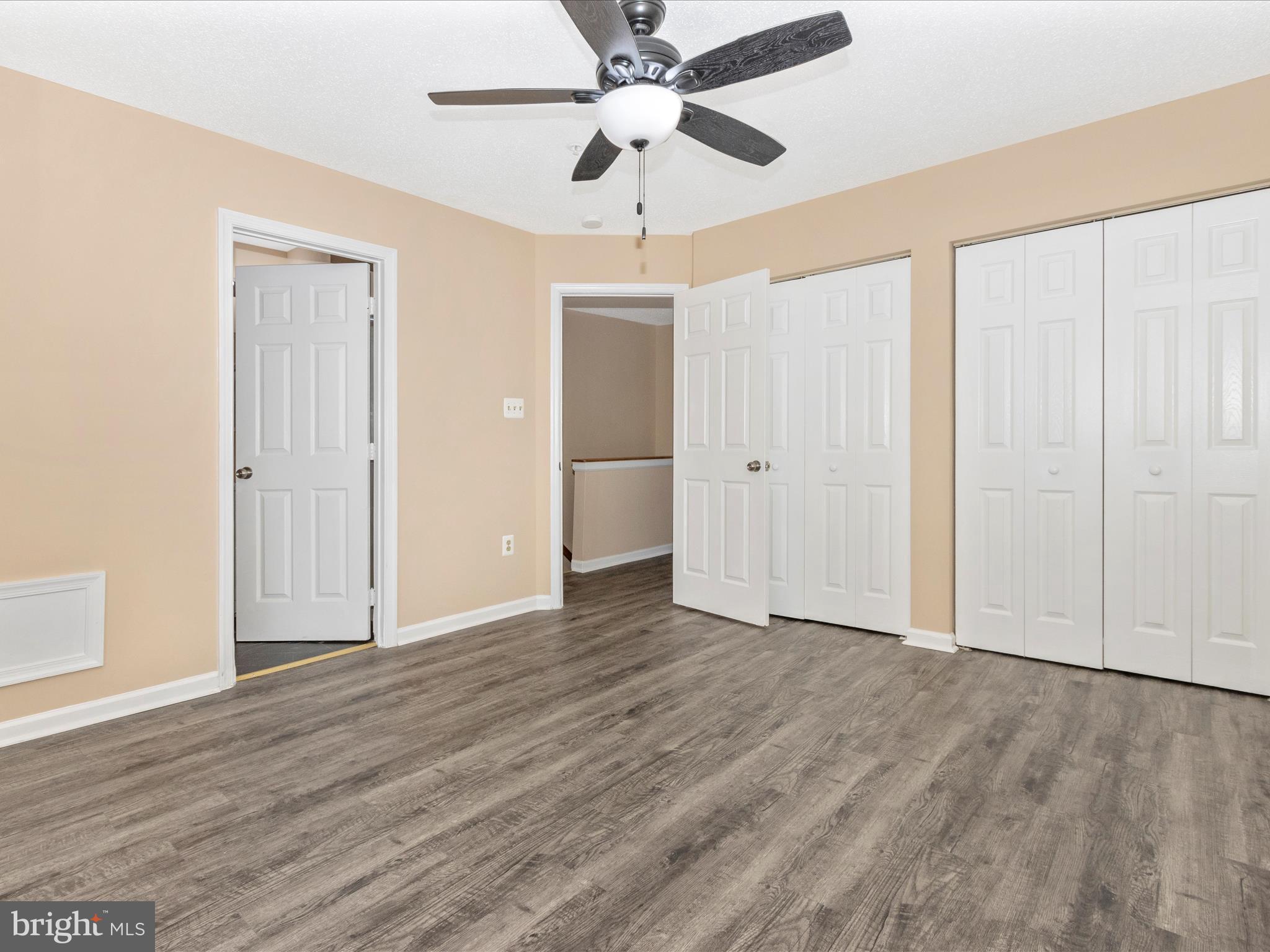 SHEFFIELD GLEN TOWNHOMES - Residential Lease