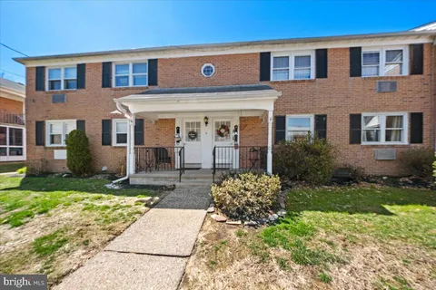 2 Sterling Terrace, Stratford, NJ MLS: NJCD2088870