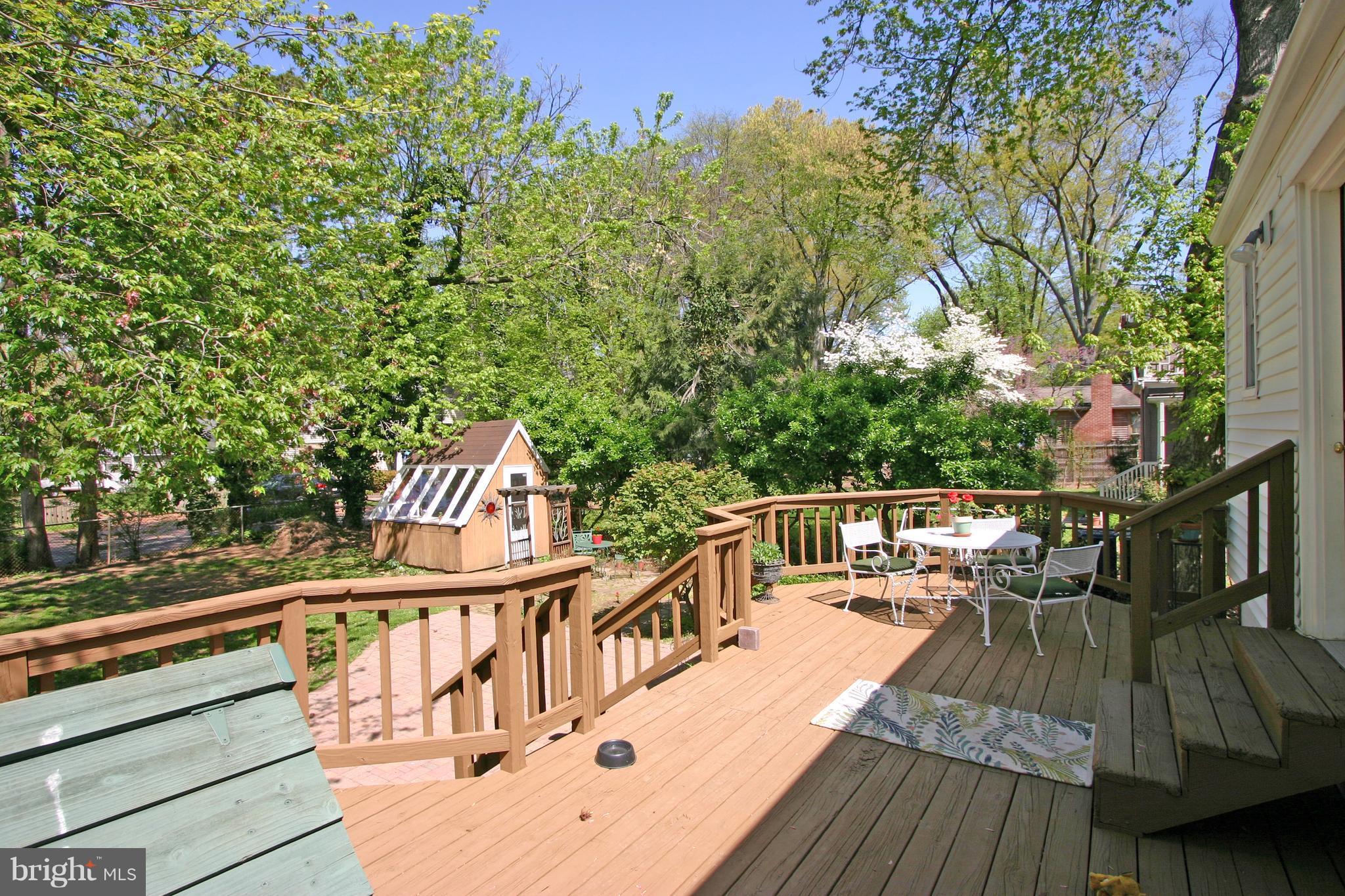 NEW ALEXANDRIA - Residential