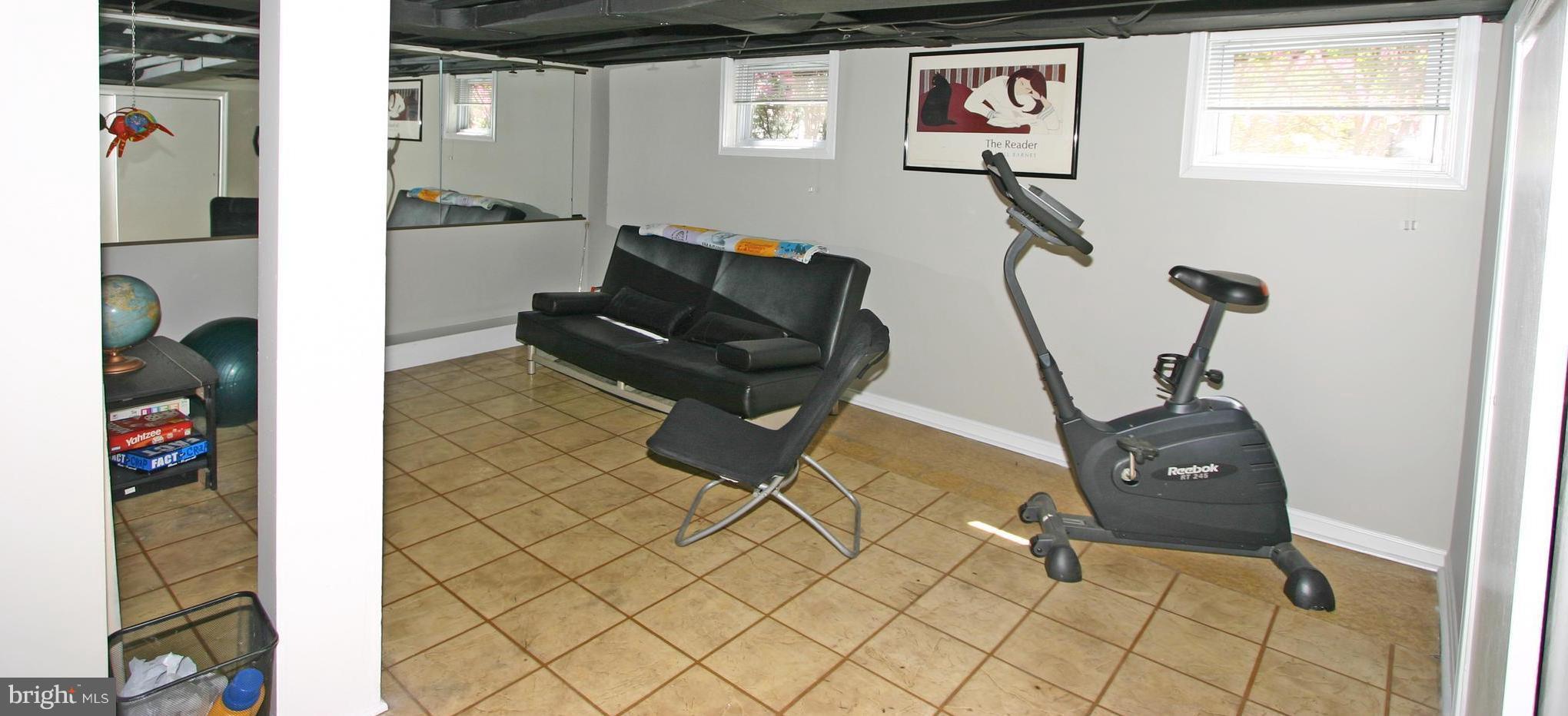 NEW ALEXANDRIA - Residential