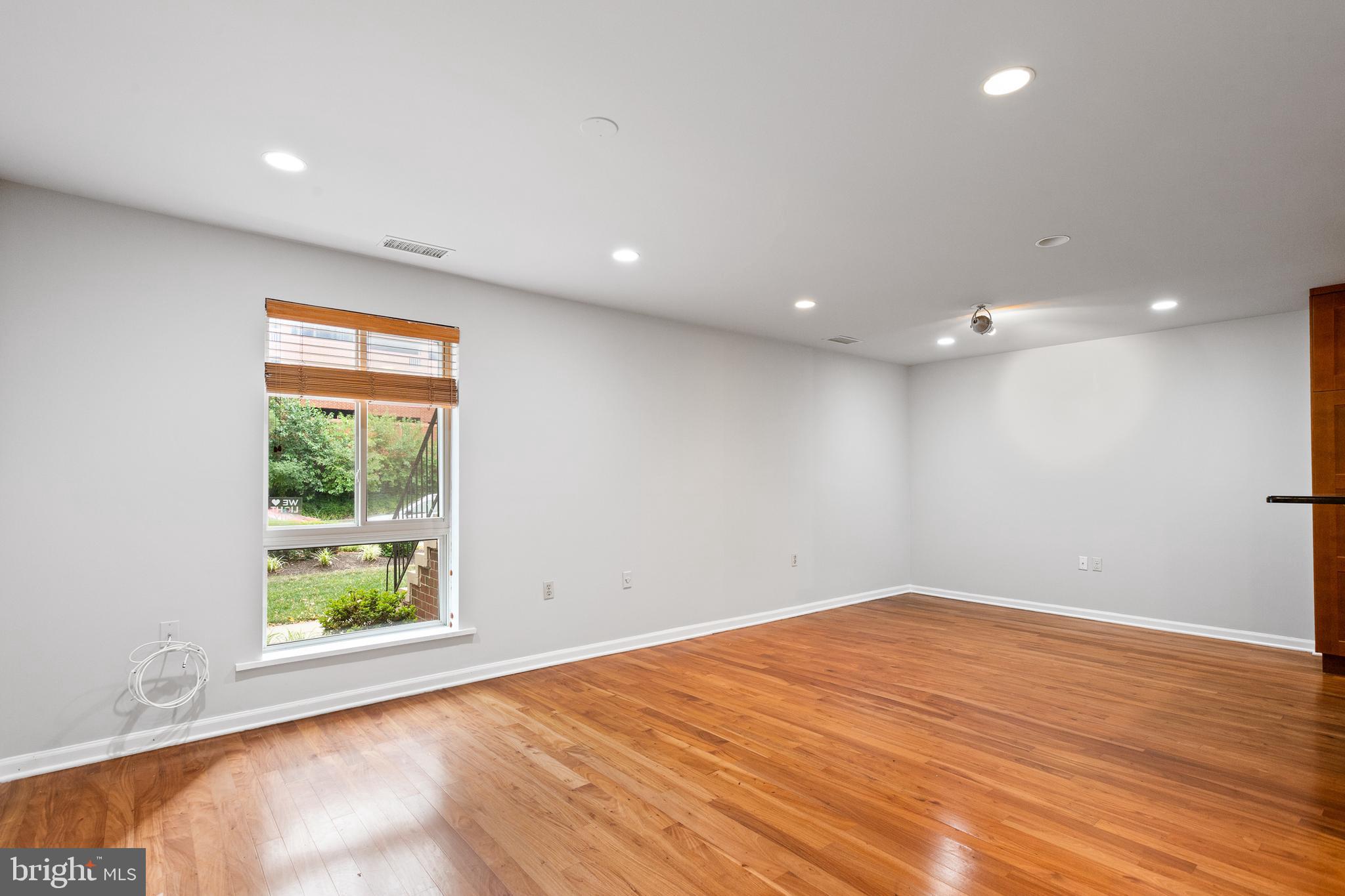 OTTERBEIN - Residential Lease