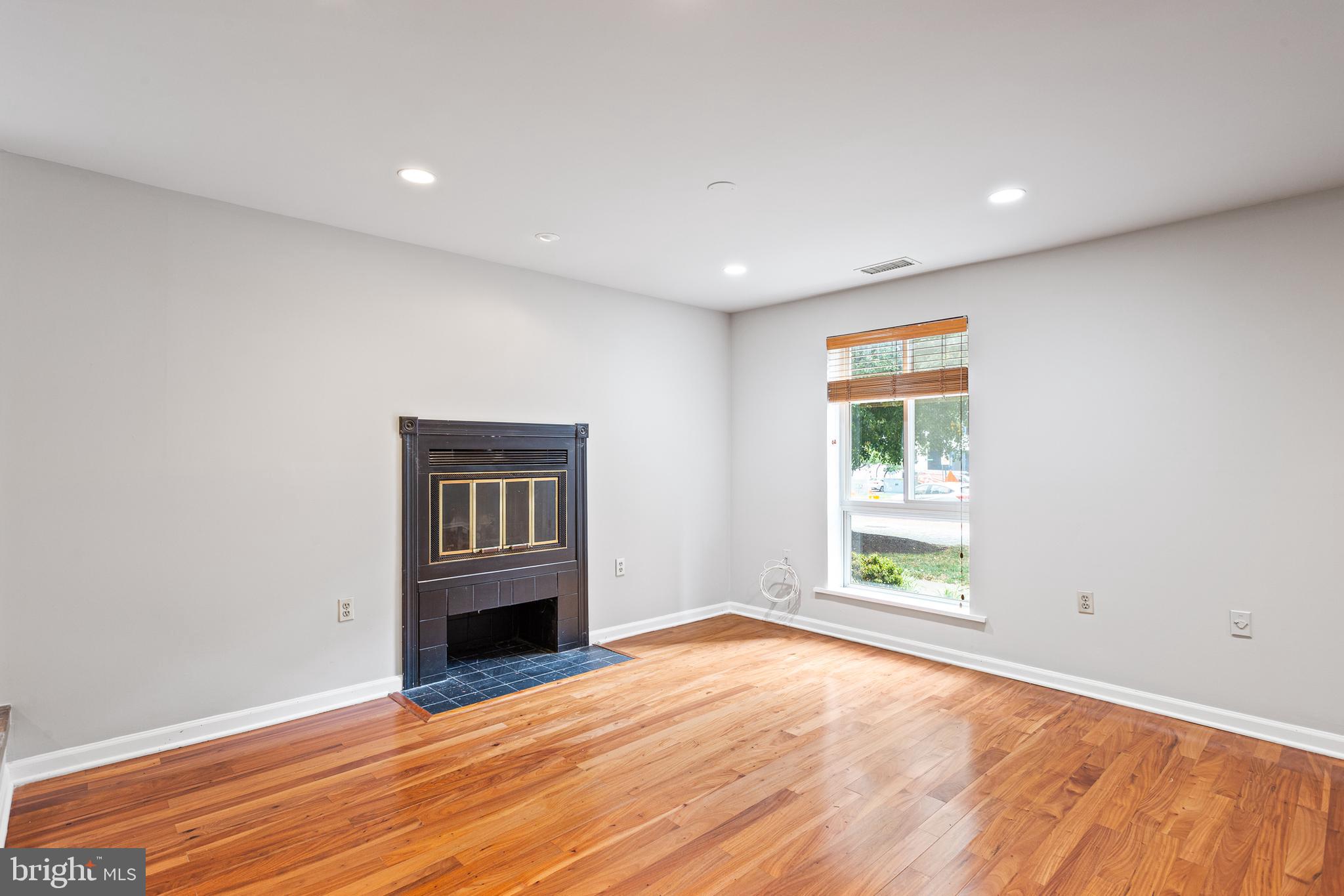 OTTERBEIN - Residential Lease