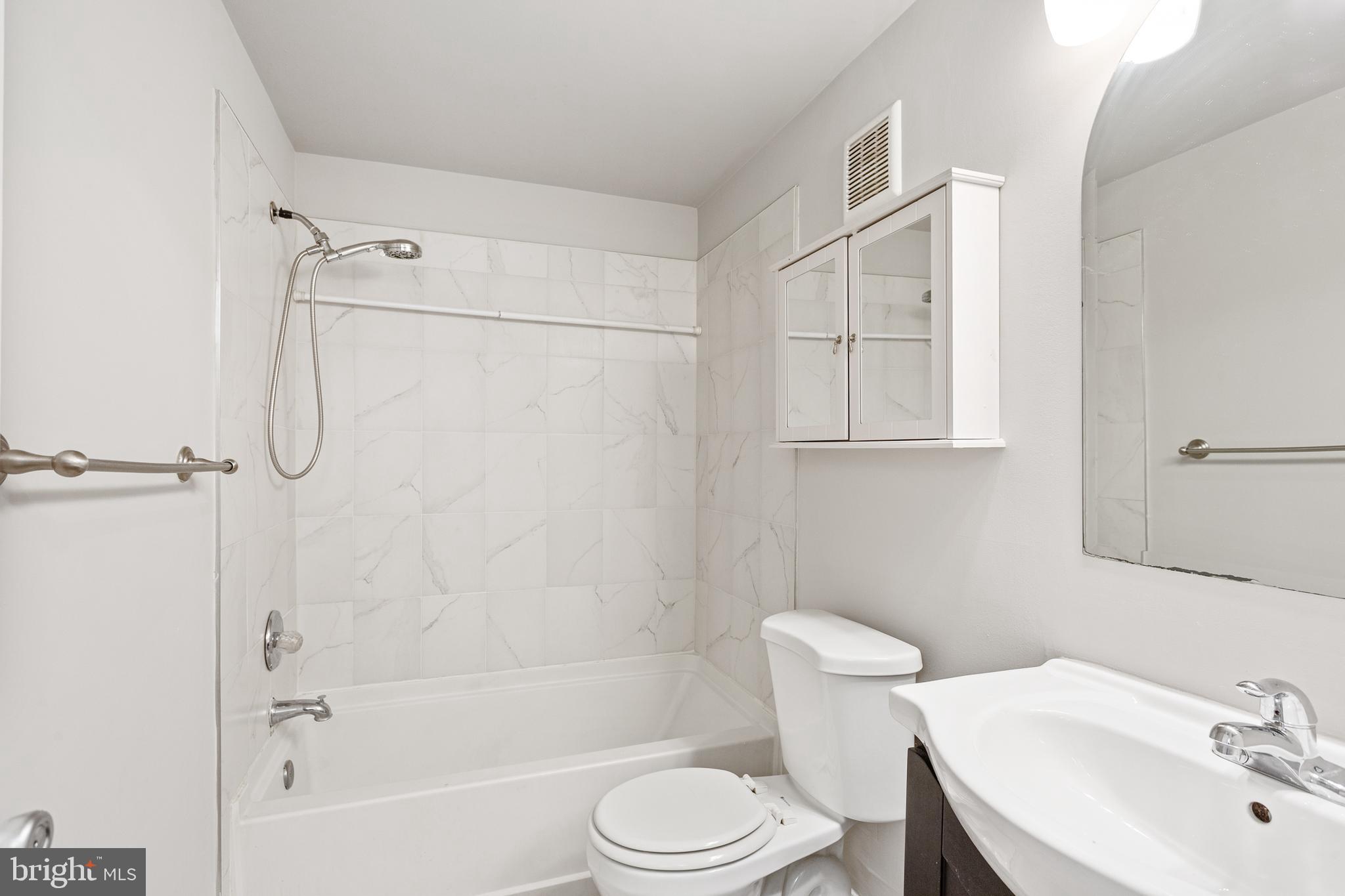 OTTERBEIN - Residential Lease