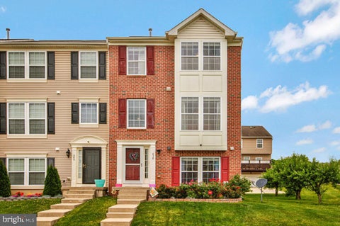 Townhouse For Sale - 610 Snowberry Way<br/> ABERDEEN, MD 21001