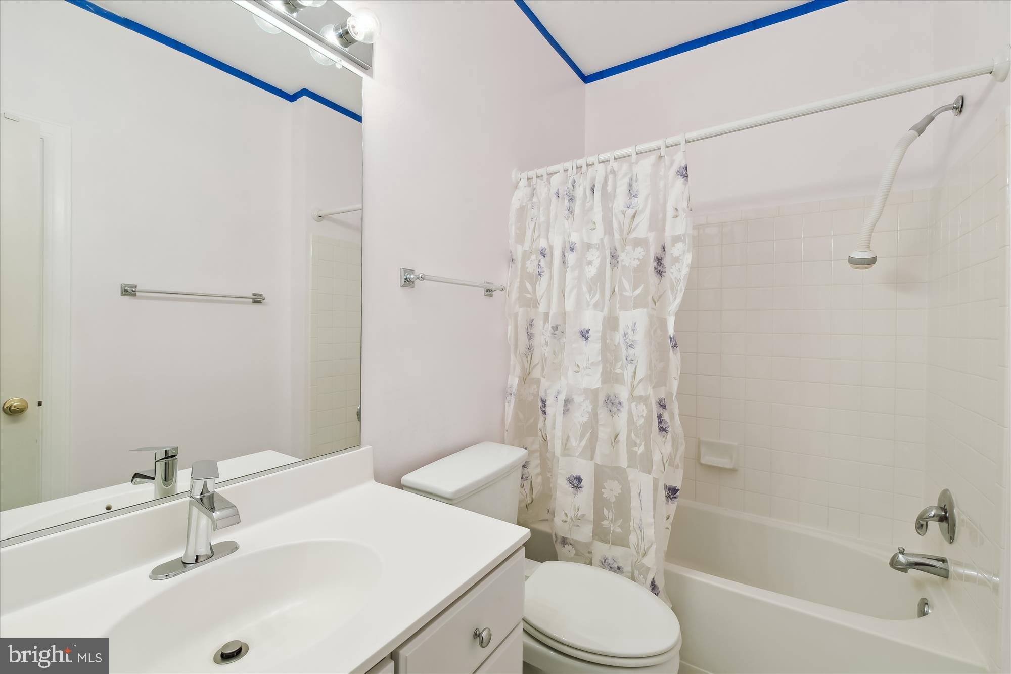 THE HAMLETS AT SOUTH RIVER COLONY - Residential