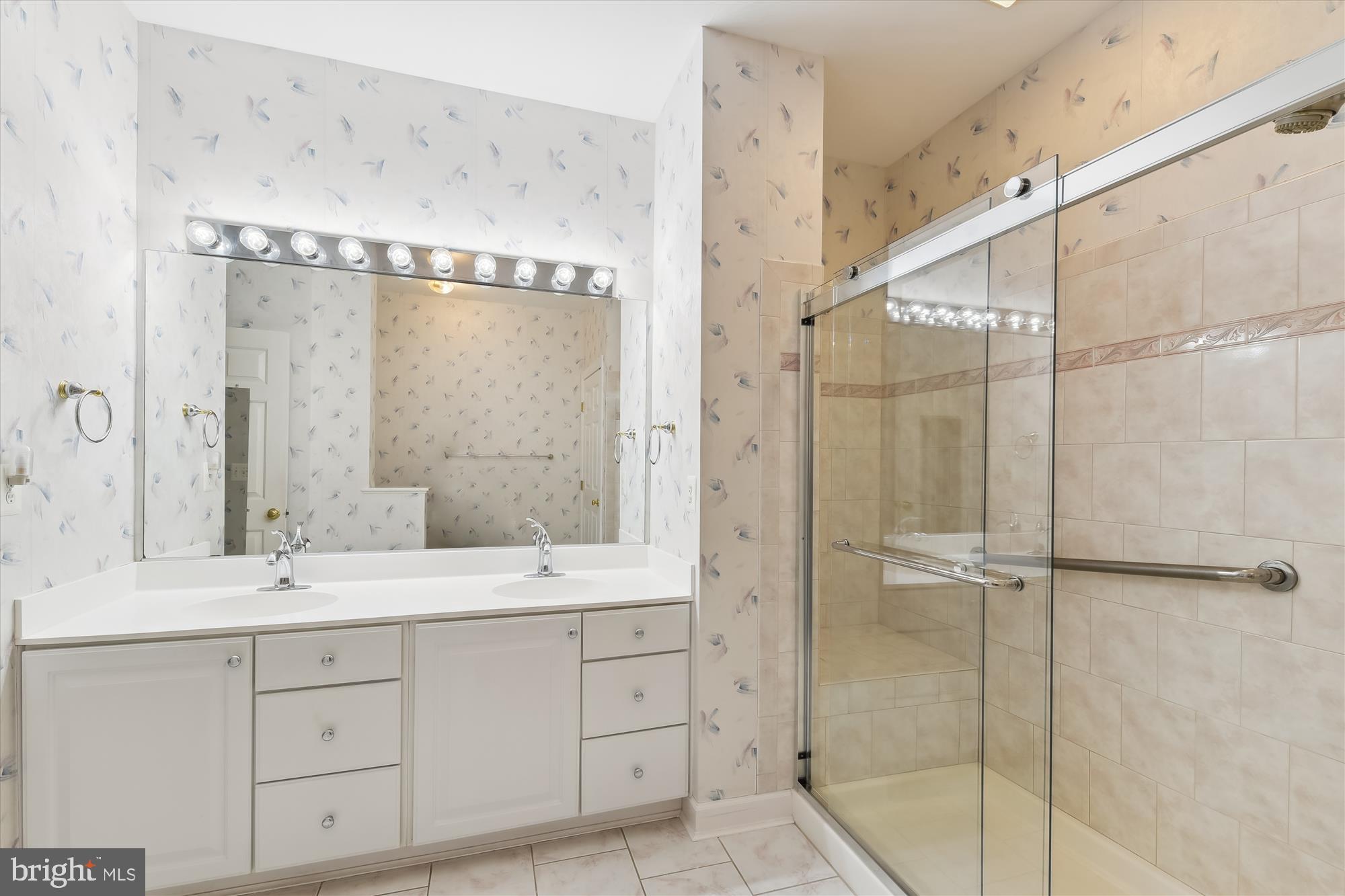 THE HAMLETS AT SOUTH RIVER COLONY - Residential