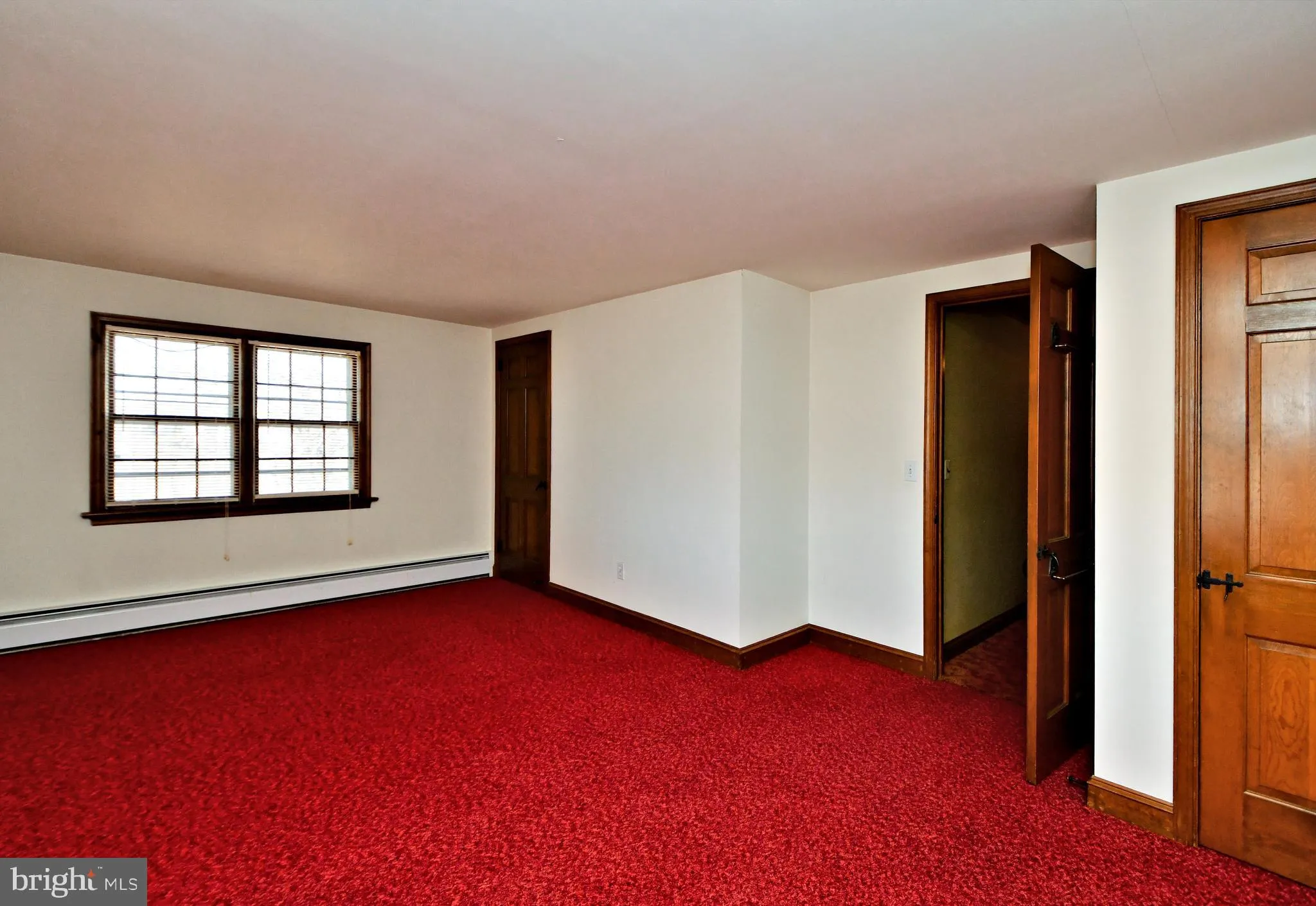 Harleysville, Pennsylvania 19438, United States, 5 Bedrooms Bedrooms, ,3 BathroomsBathrooms,Residential,Active,86614