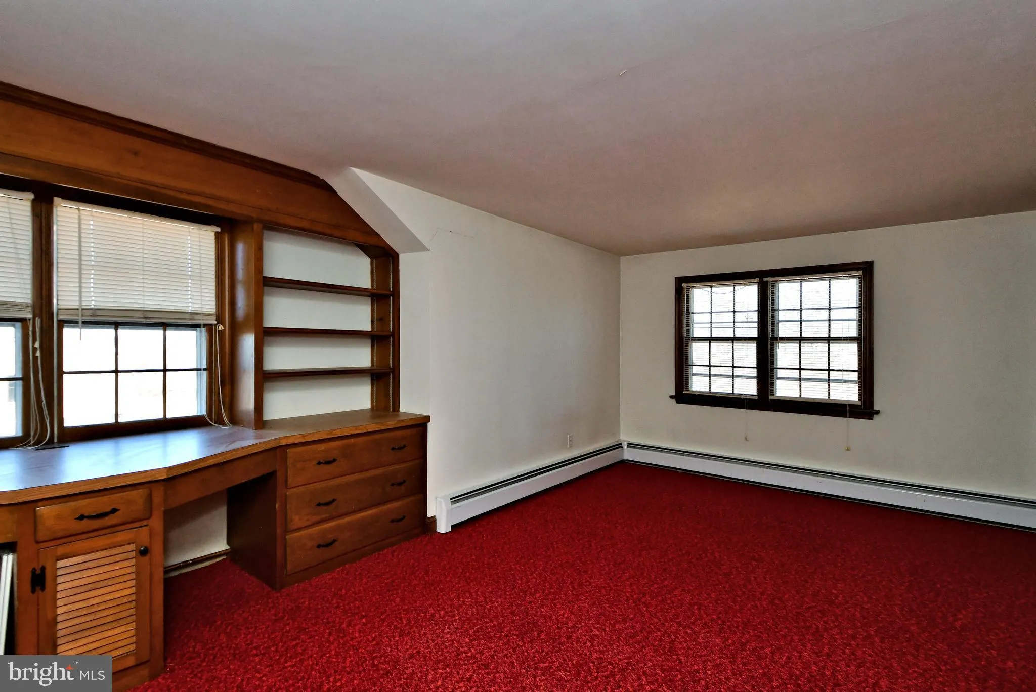 Harleysville, Pennsylvania 19438, United States, 5 Bedrooms Bedrooms, ,3 BathroomsBathrooms,Residential,Active,86614