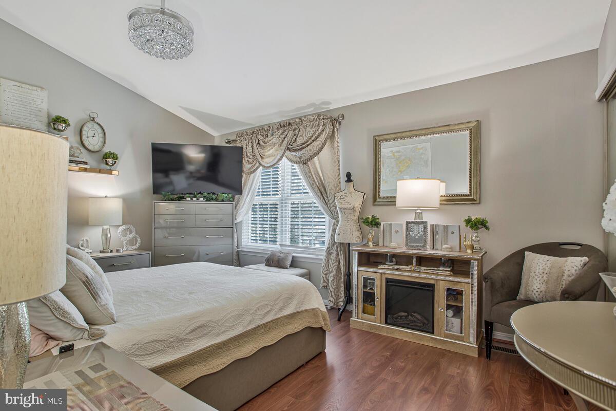 ST CHARLES LANCASTER - Residential