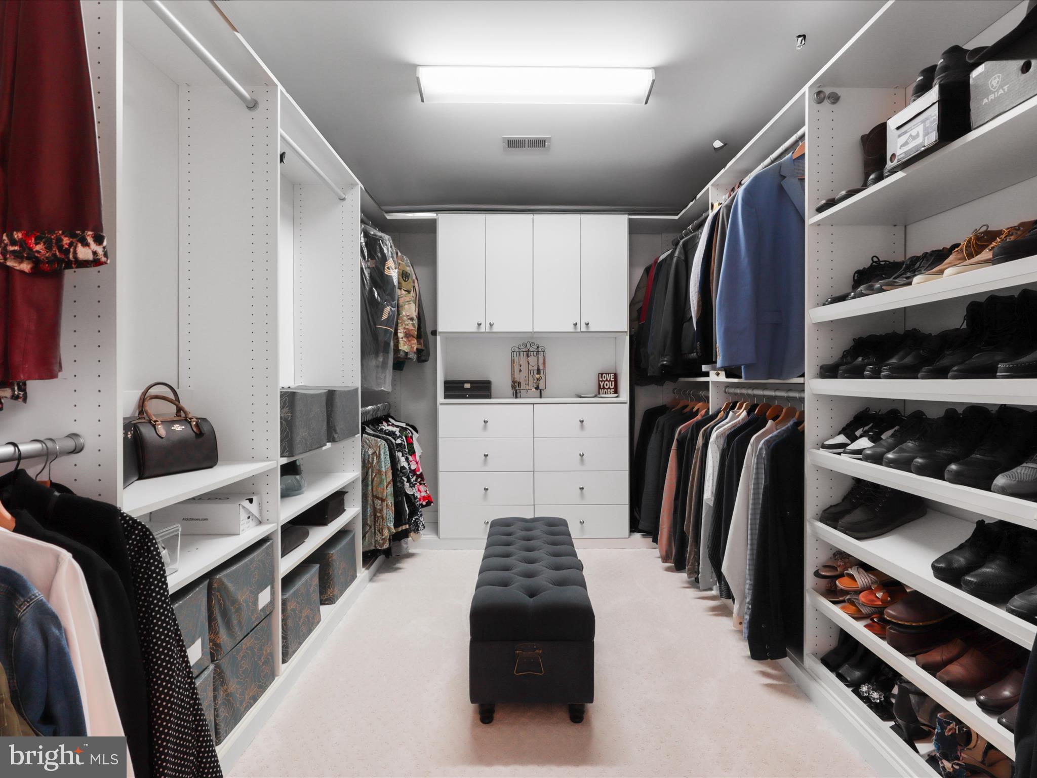 VISTA WOODS - Residential