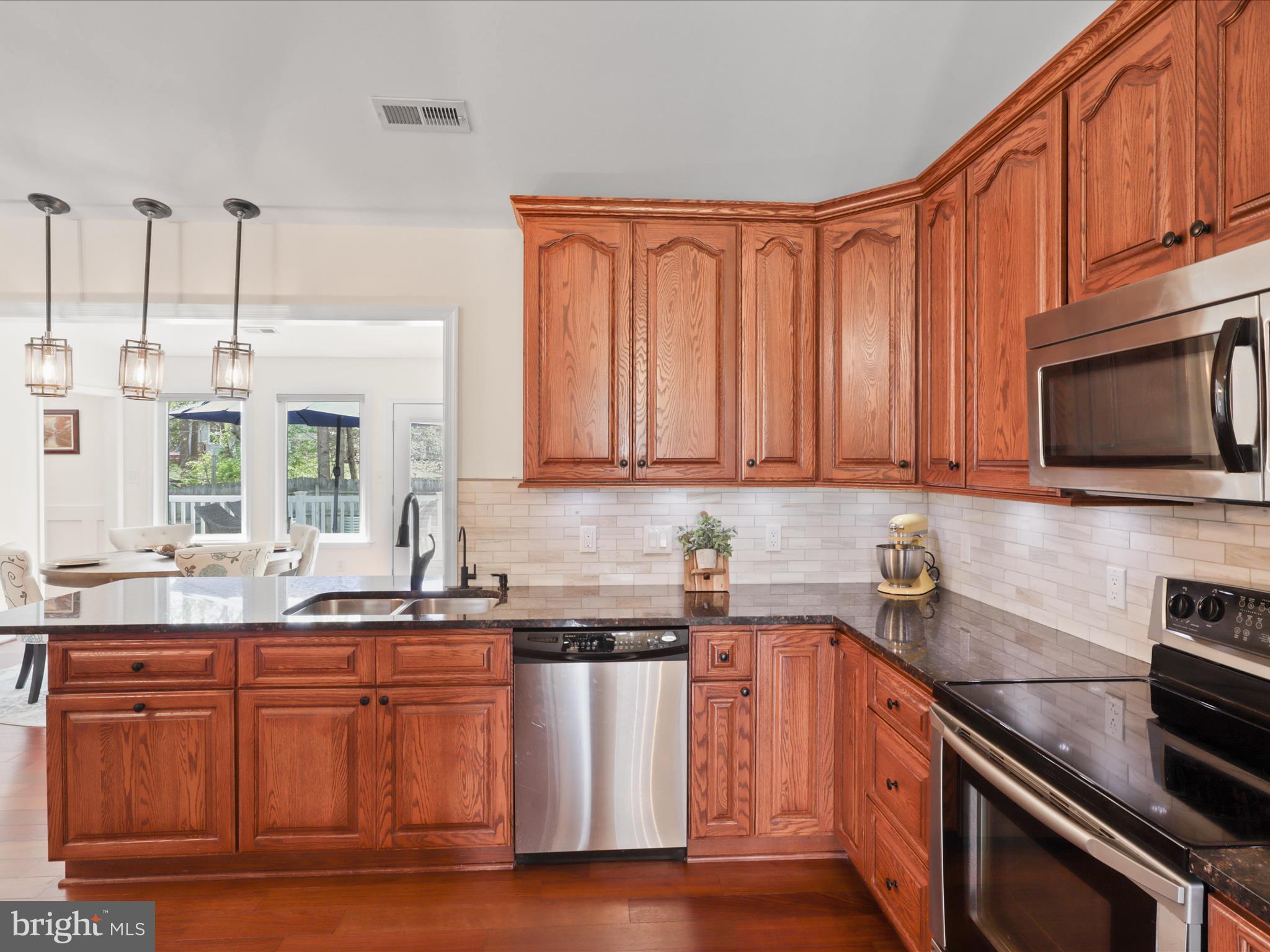 VISTA WOODS - Residential