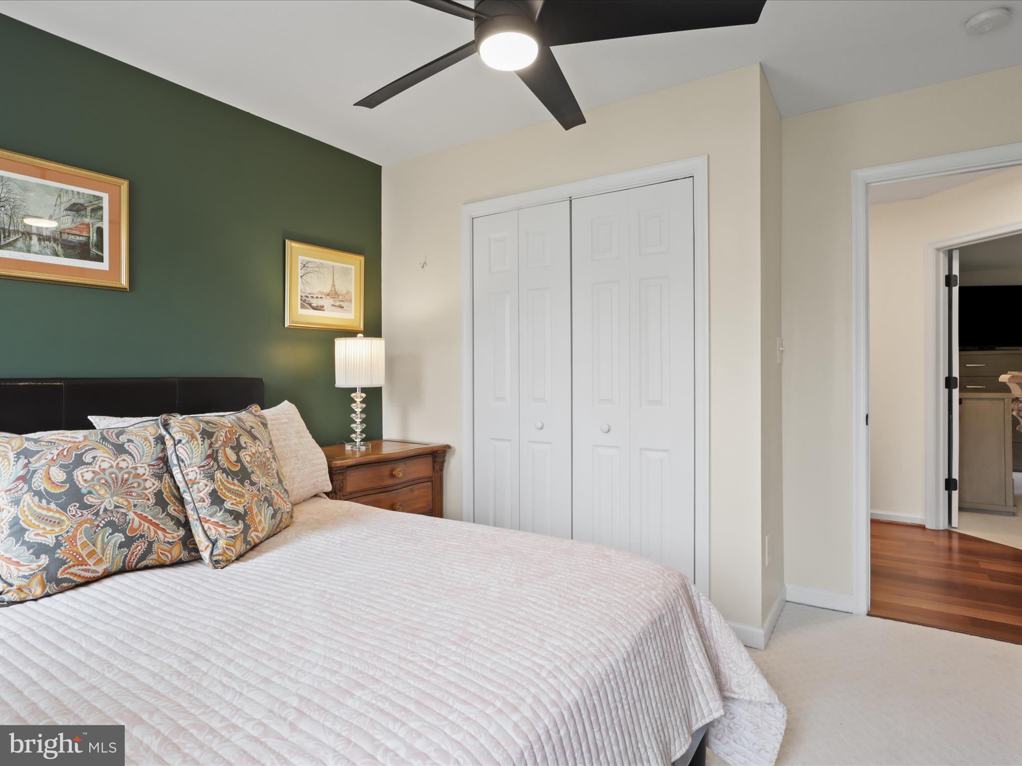 VISTA WOODS - Residential