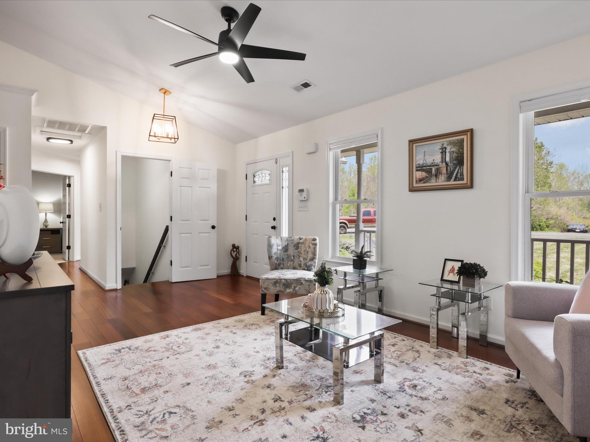 VISTA WOODS - Residential