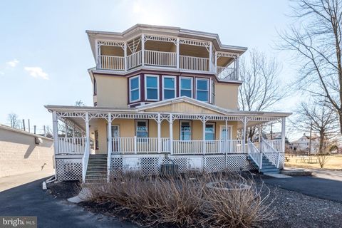 706-708 E WALNUT STREET NORTH WALES PA 19454