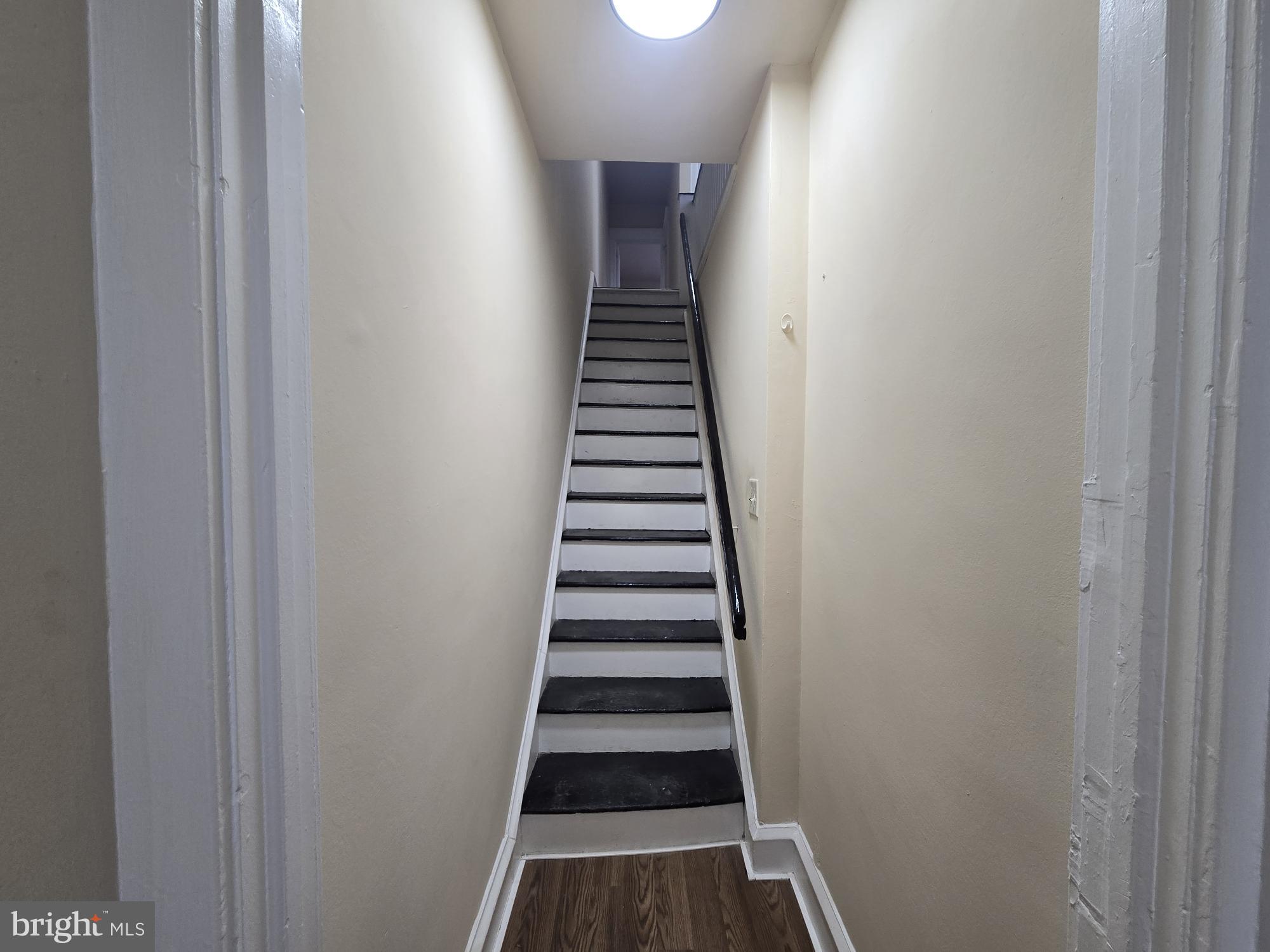 OVERBROOK - Residential Lease