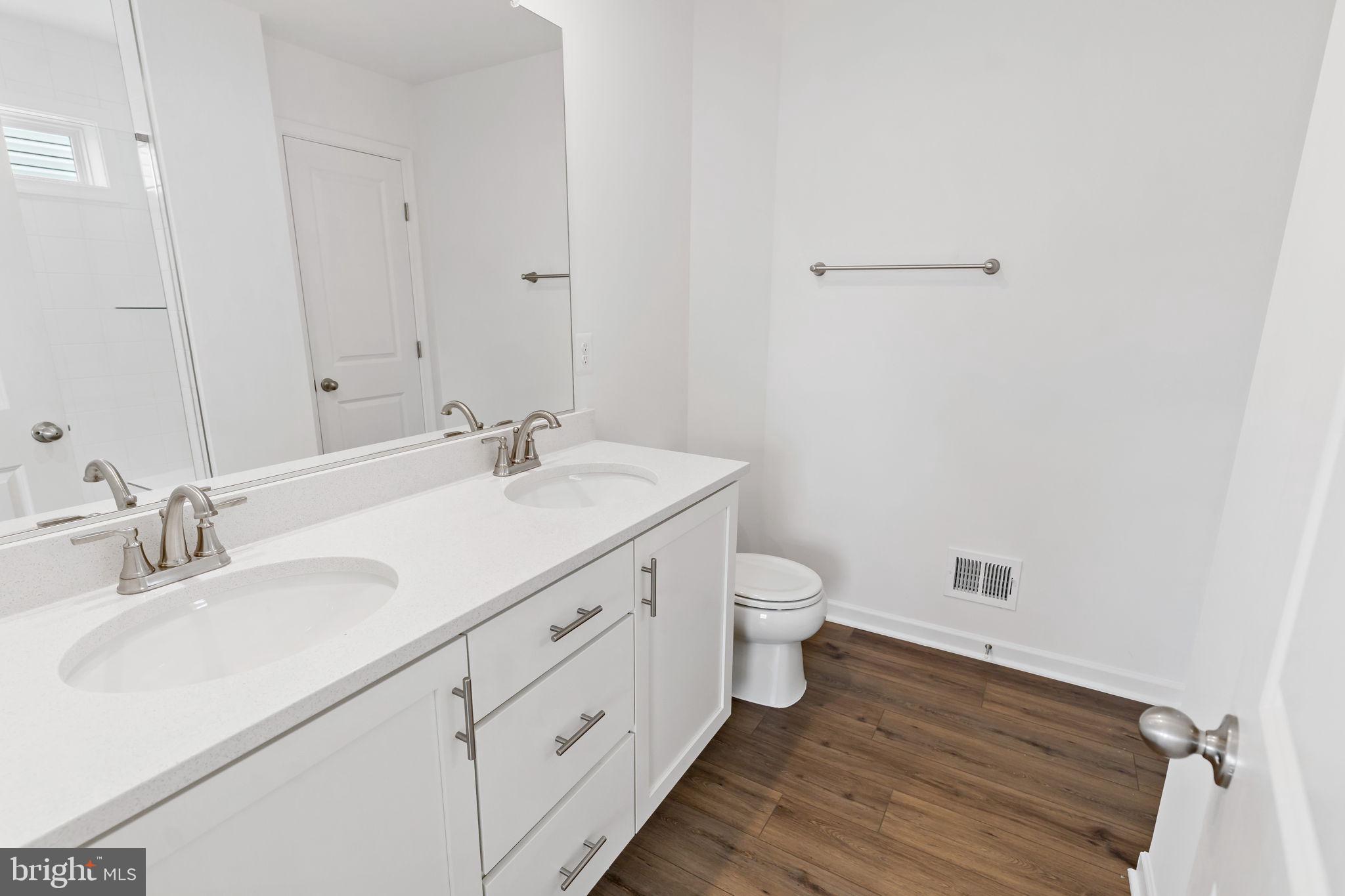 MARTINSBURG STATION - Residential