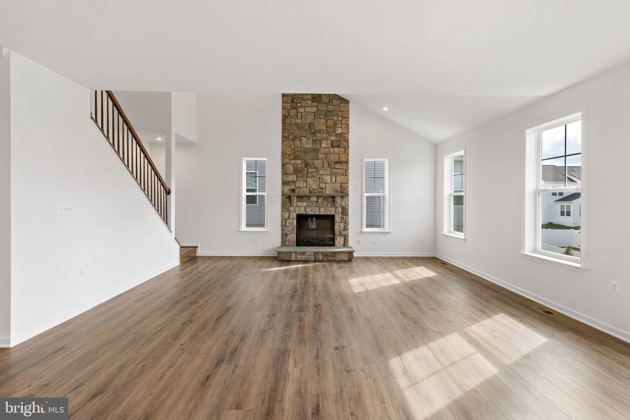 MARTINSBURG STATION - Residential