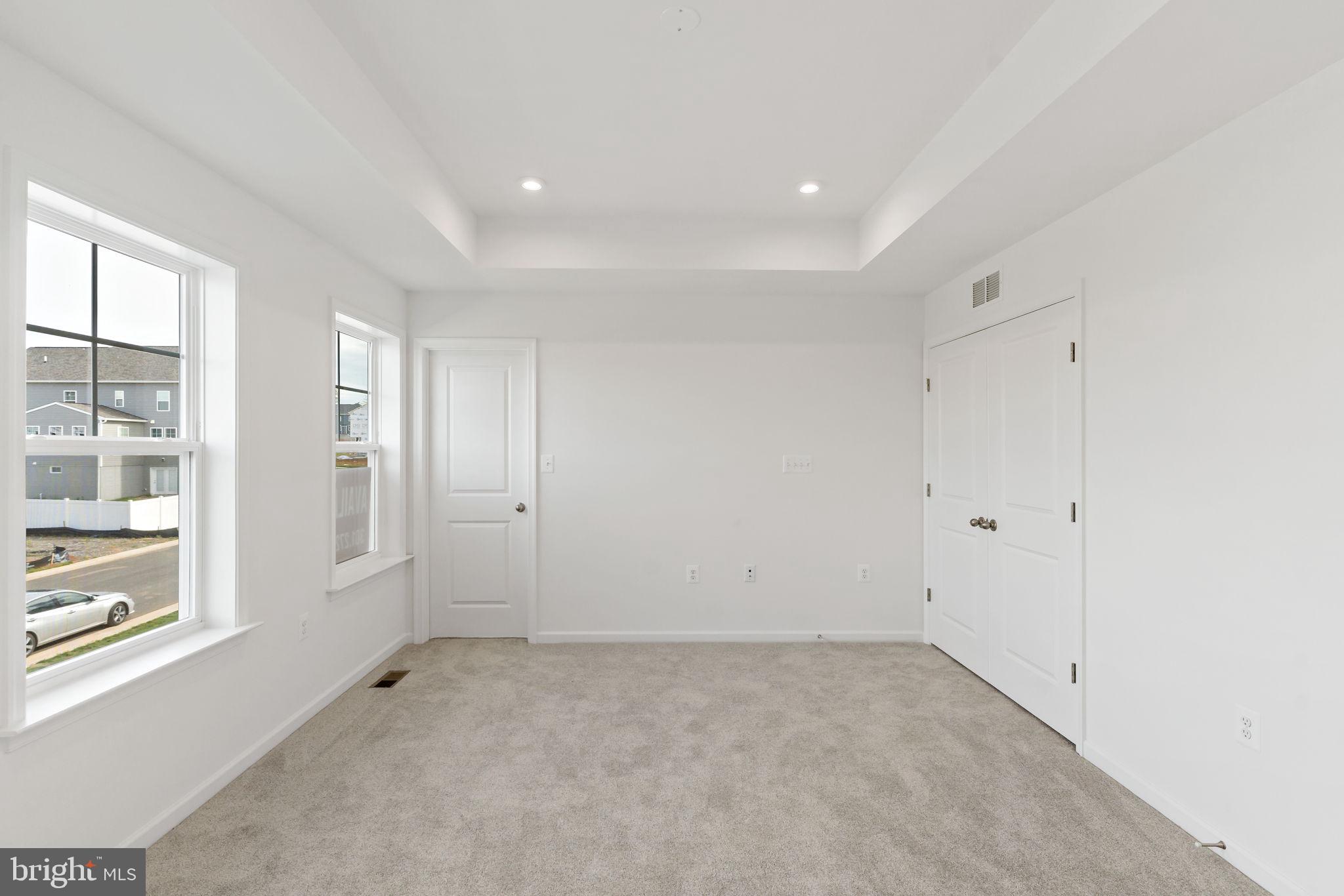 MARTINSBURG STATION - Residential