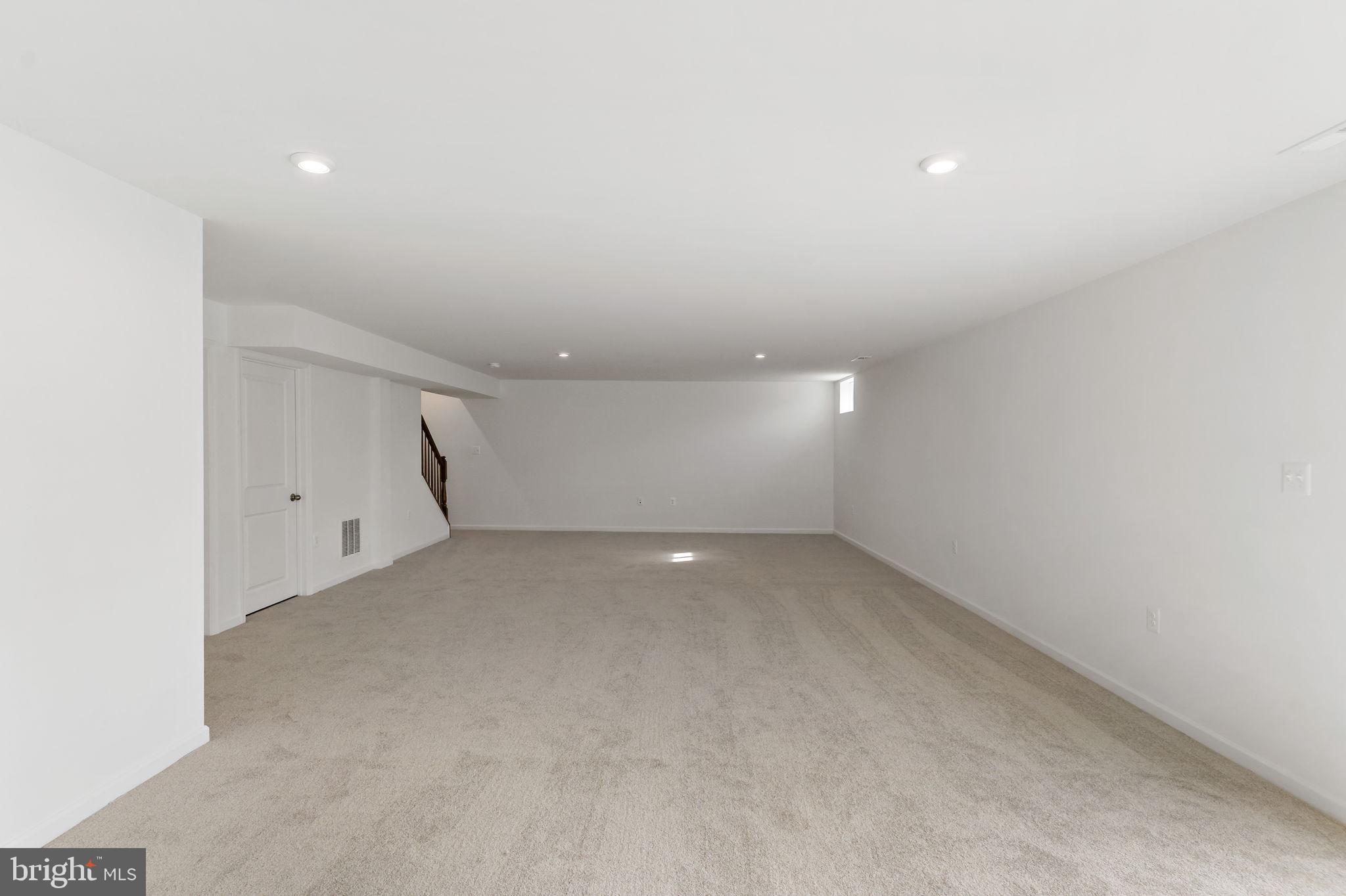 MARTINSBURG STATION - Residential