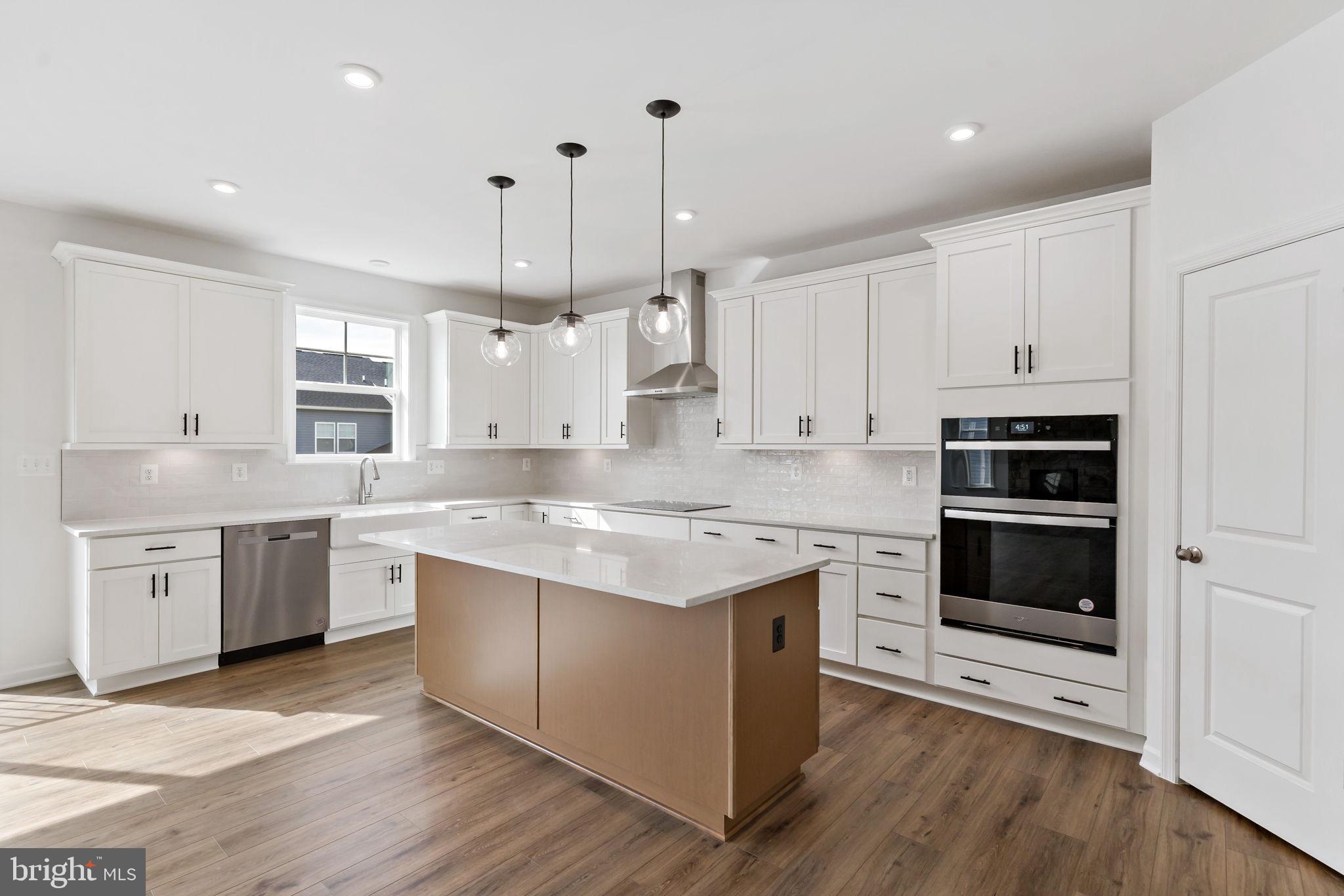 MARTINSBURG STATION - Residential