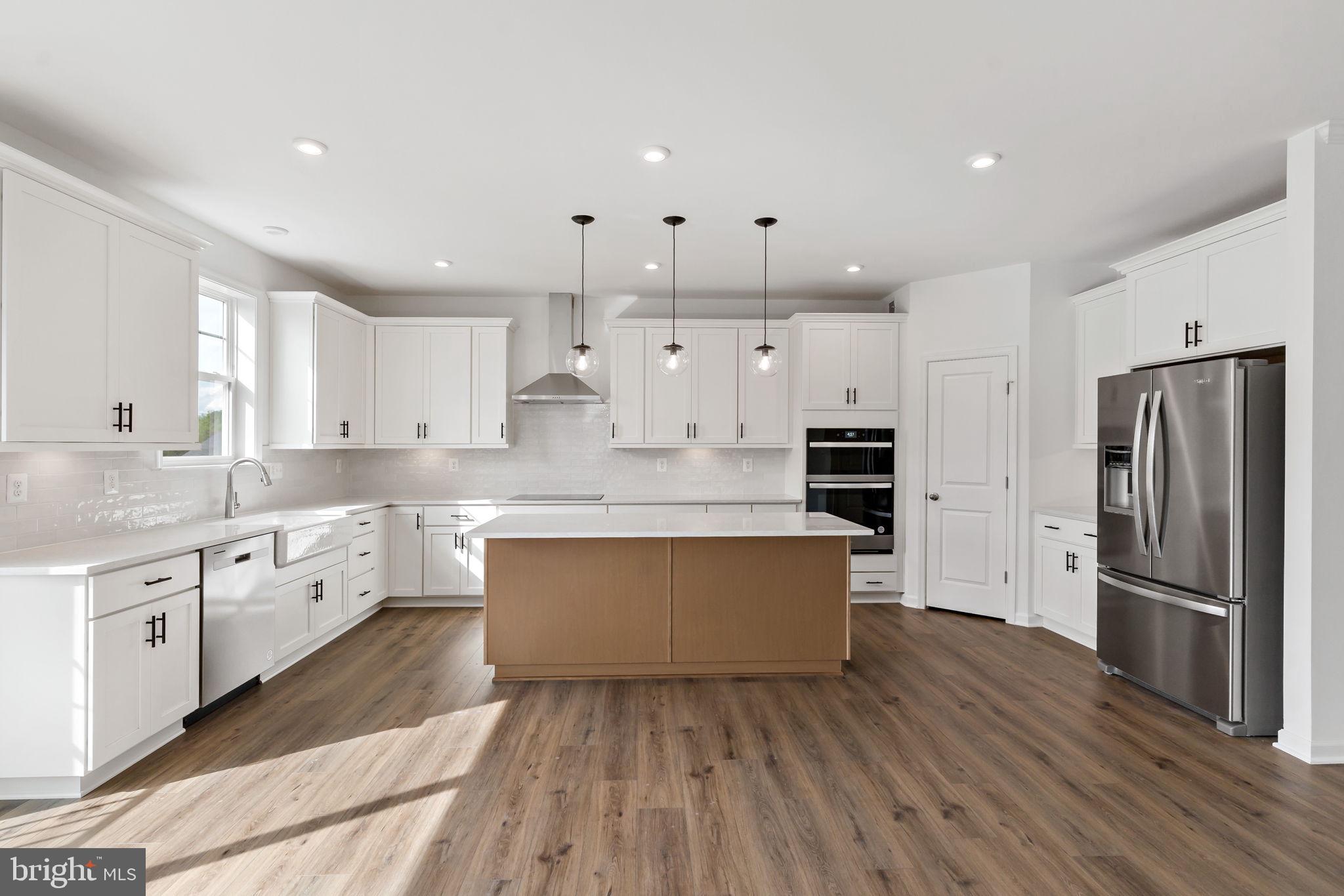 MARTINSBURG STATION - Residential