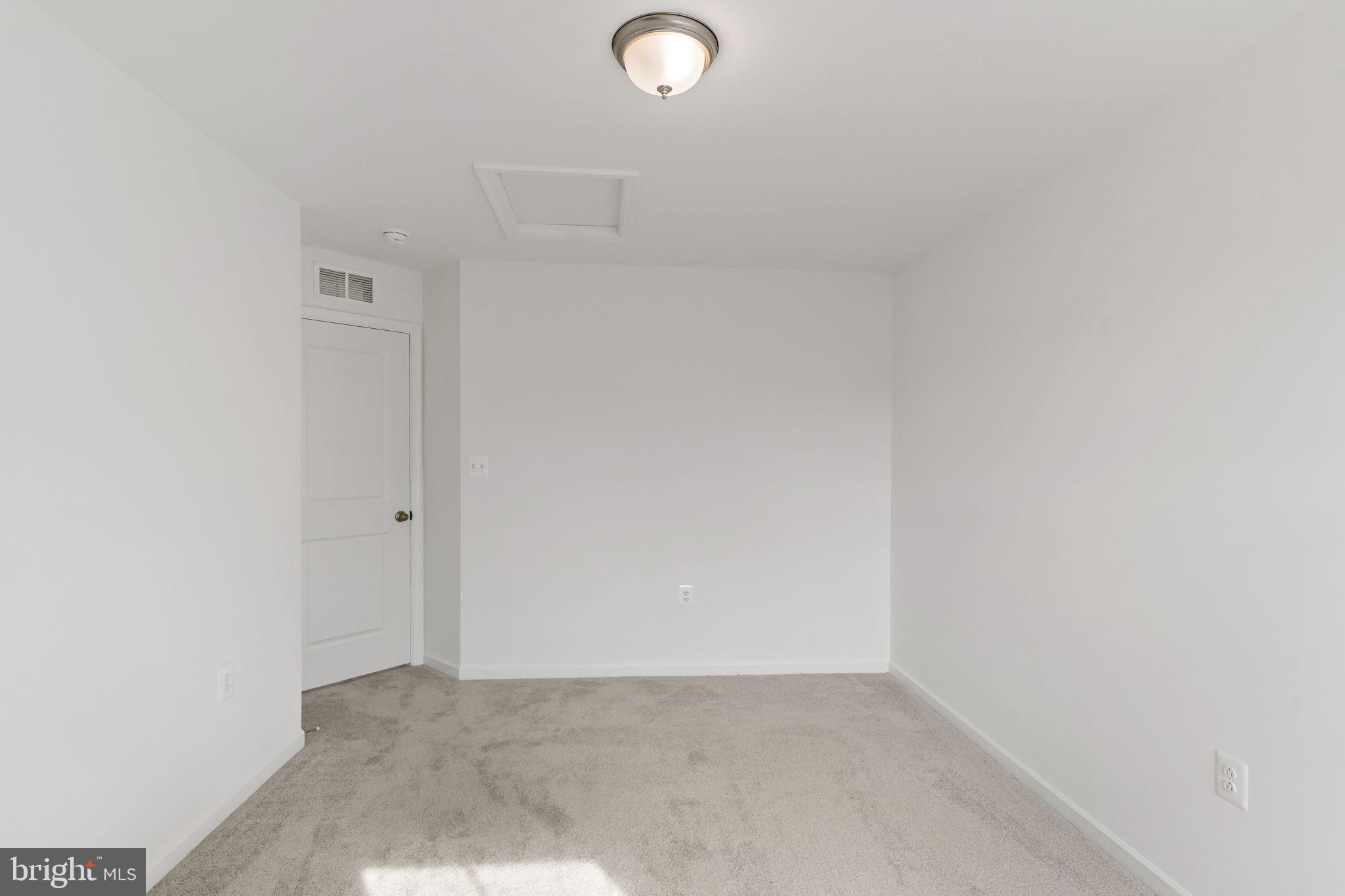 MARTINSBURG STATION - Residential