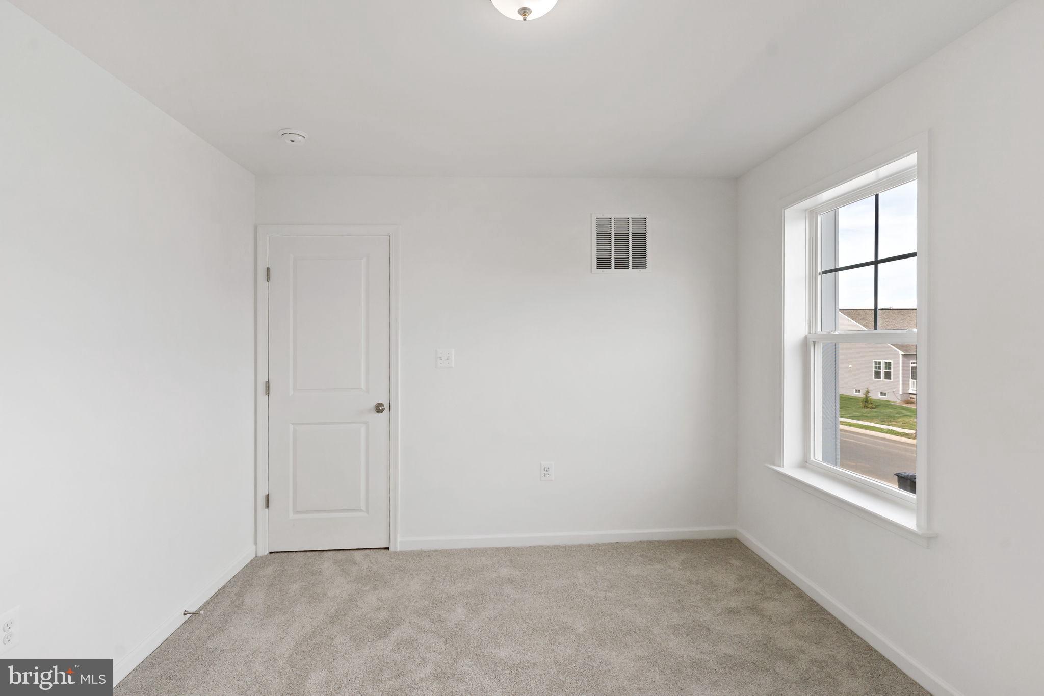 MARTINSBURG STATION - Residential