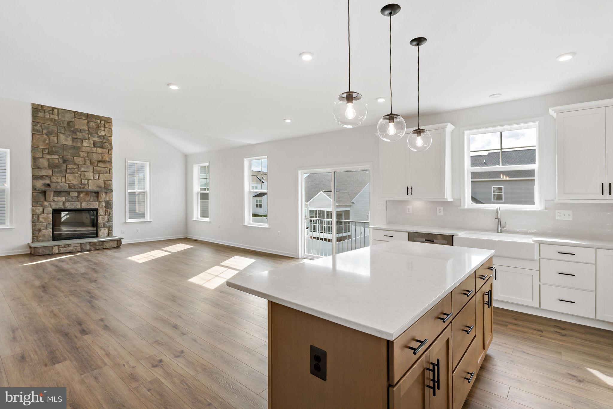 MARTINSBURG STATION - Residential