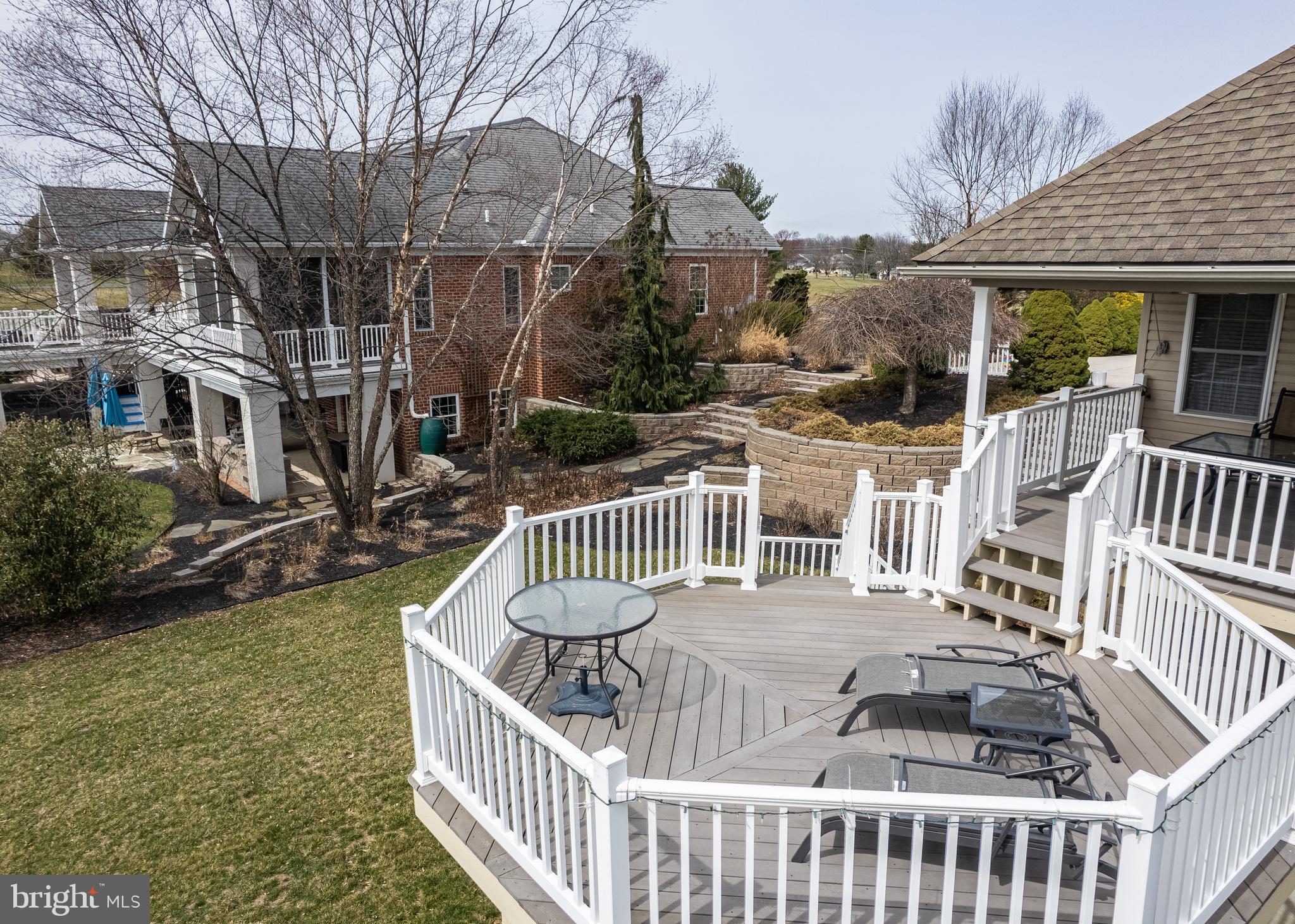 PENN NATIONAL GOLF COURSE COMMUNITY - Residential