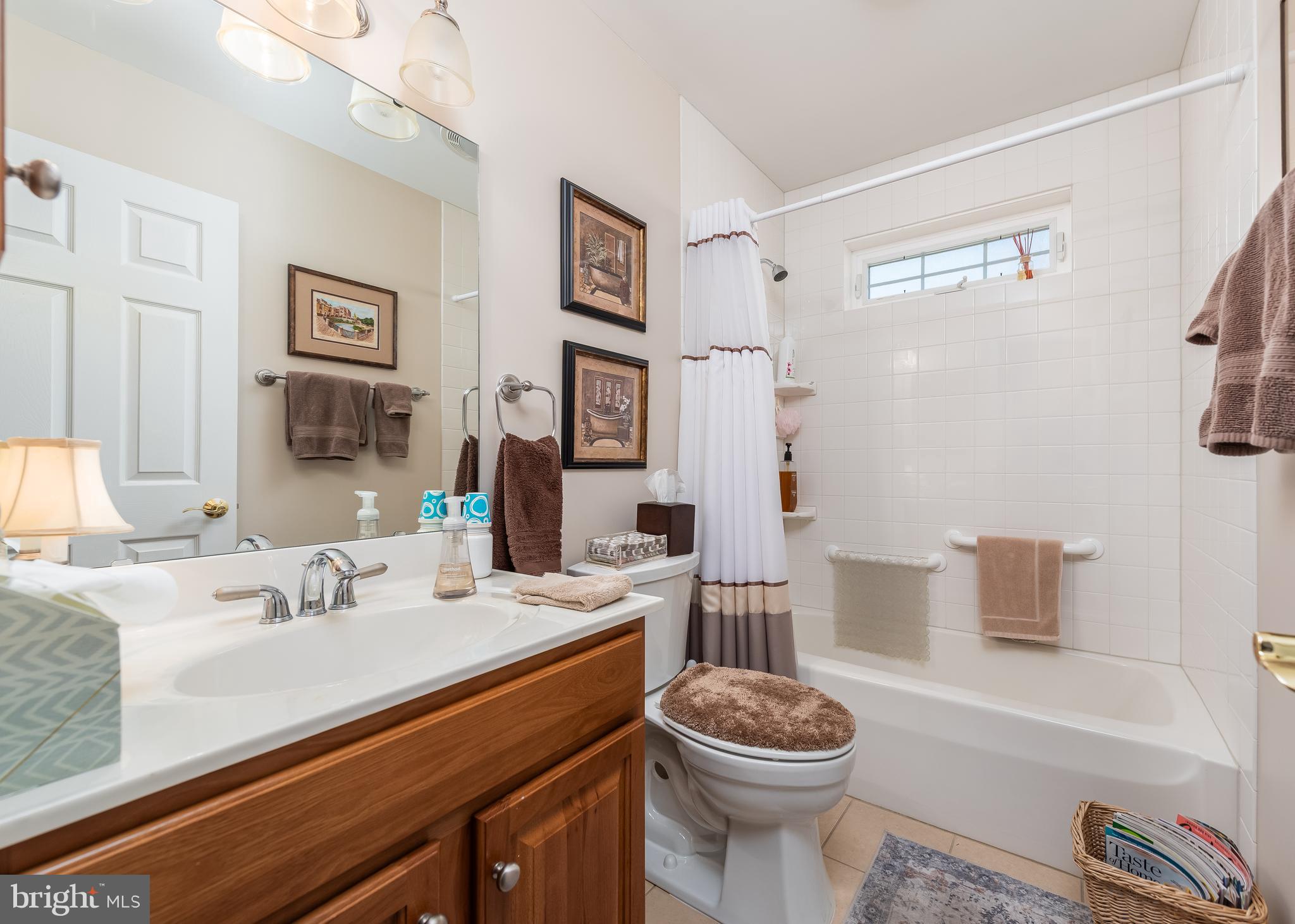 PENN NATIONAL GOLF COURSE COMMUNITY - Residential