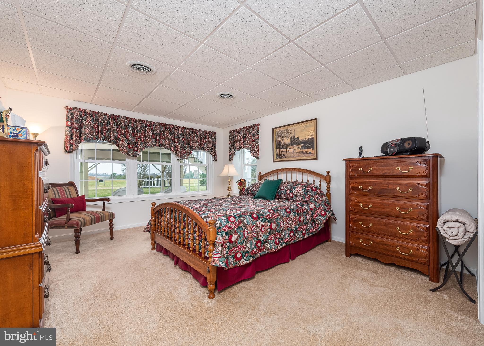 PENN NATIONAL GOLF COURSE COMMUNITY - Residential