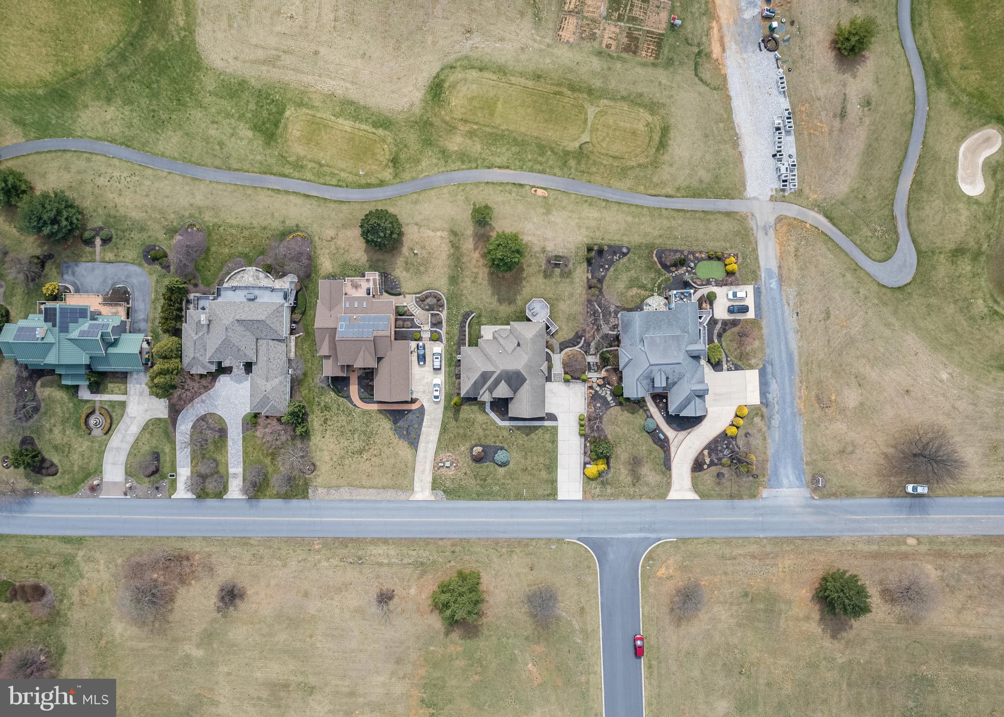 PENN NATIONAL GOLF COURSE COMMUNITY - Residential