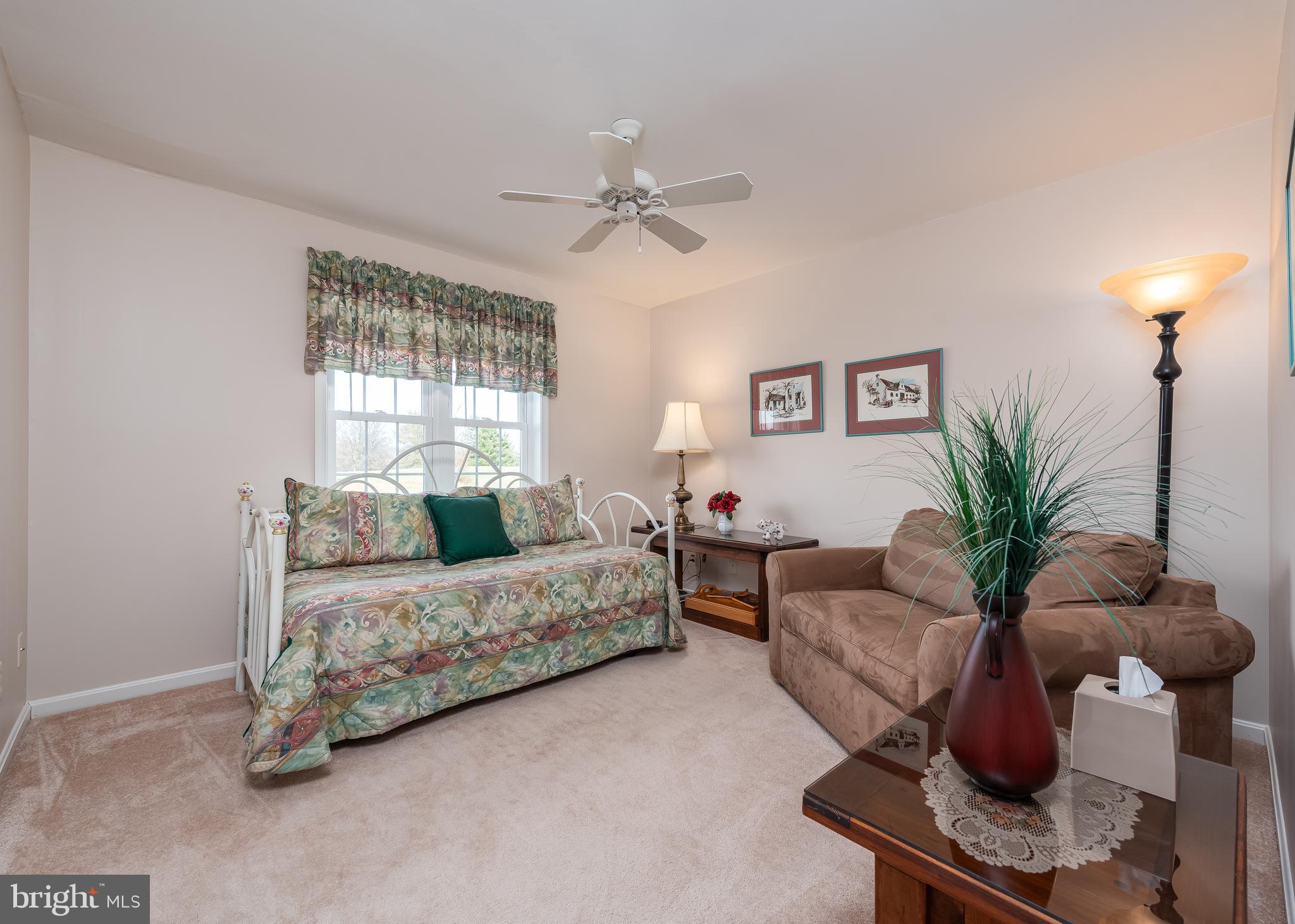 PENN NATIONAL GOLF COURSE COMMUNITY - Residential