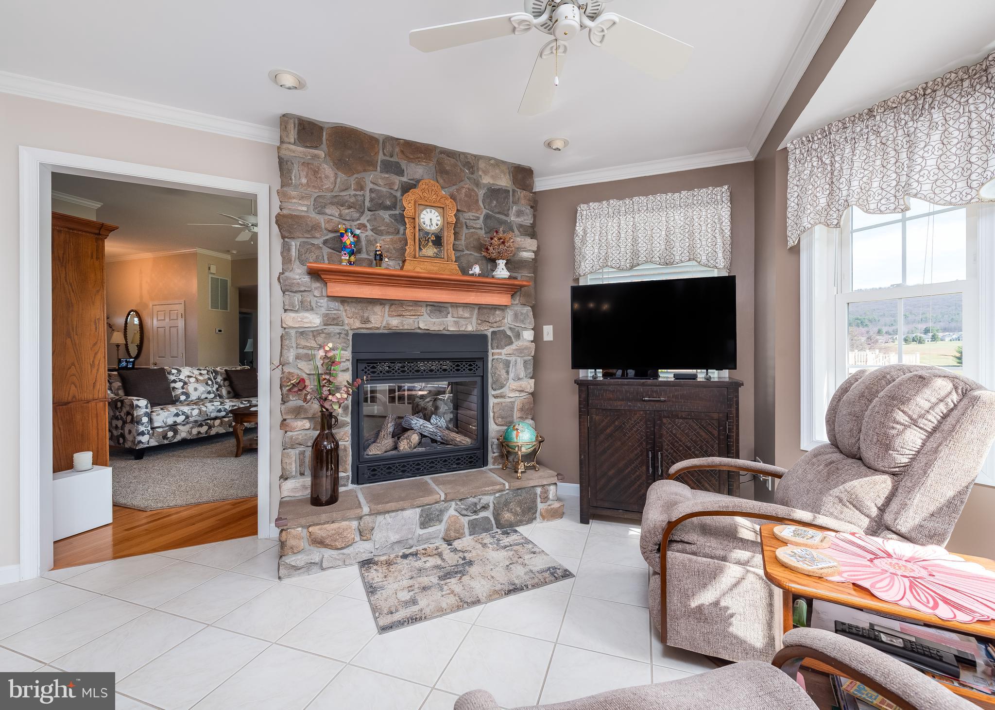 PENN NATIONAL GOLF COURSE COMMUNITY - Residential