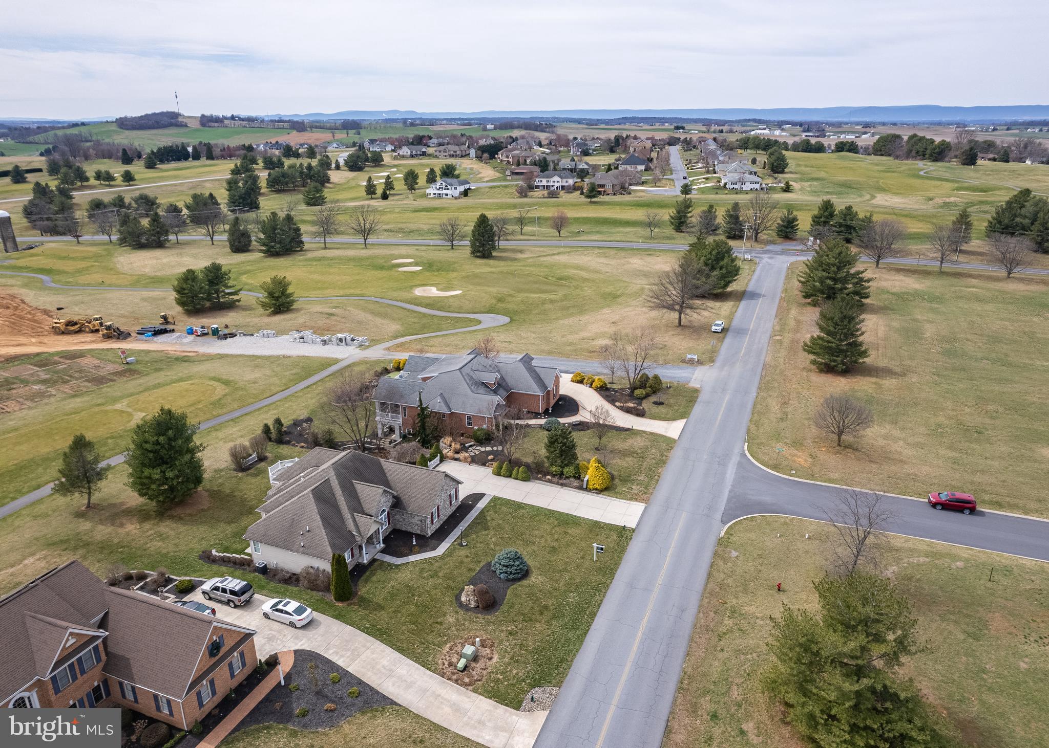 PENN NATIONAL GOLF COURSE COMMUNITY - Residential