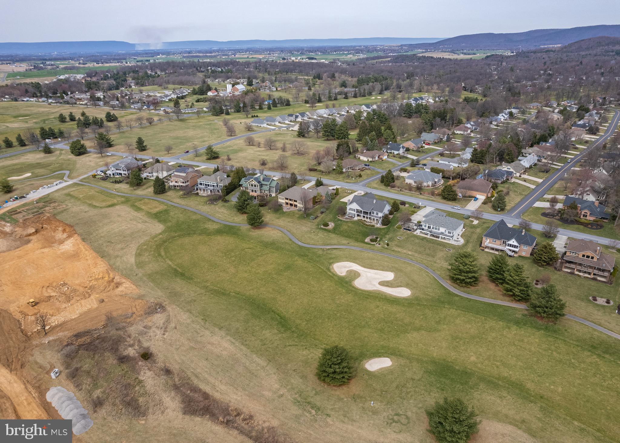 PENN NATIONAL GOLF COURSE COMMUNITY - Residential