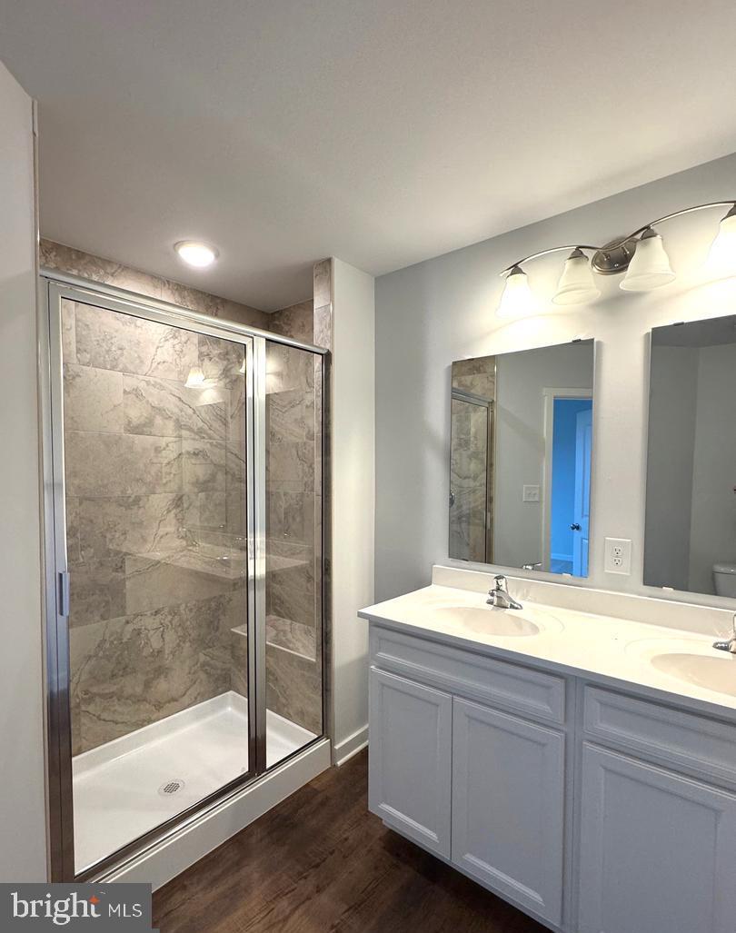 COMMUNITIES OF BURWELL - Residential Lease