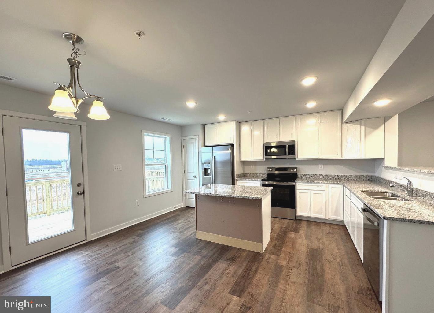 COMMUNITIES OF BURWELL - Residential Lease