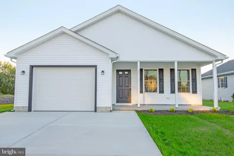 65 Meadow Wood Lane, Harrington, DE MLS: DEKT2039444