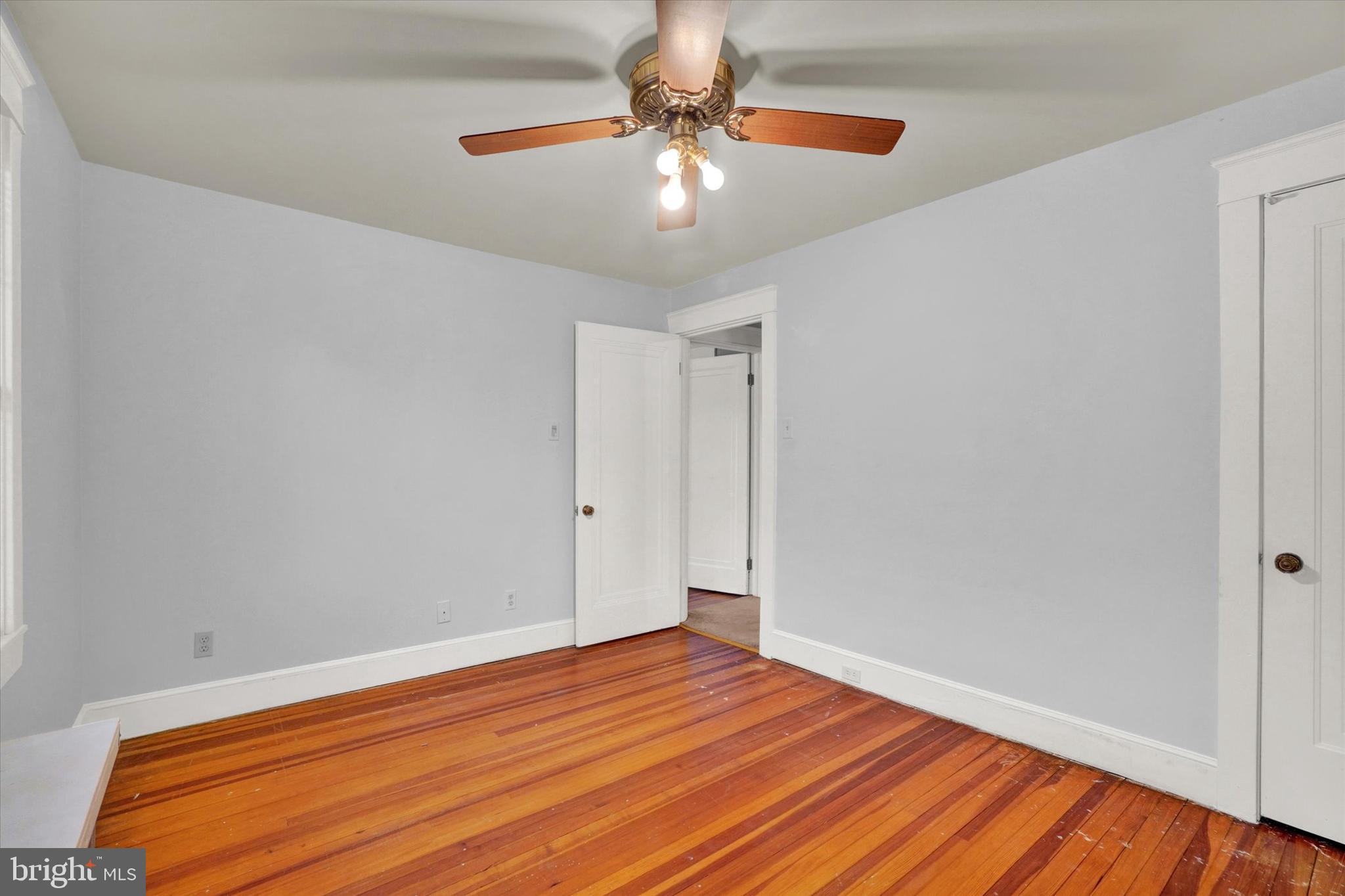 YORK COLLEGE - Residential