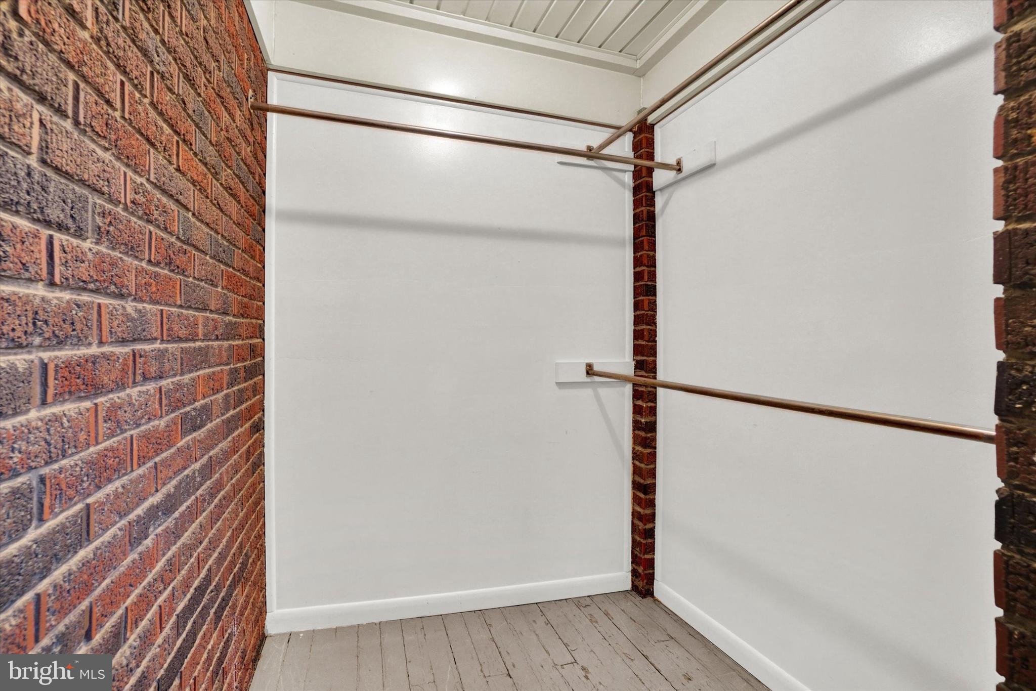 YORK COLLEGE - Residential