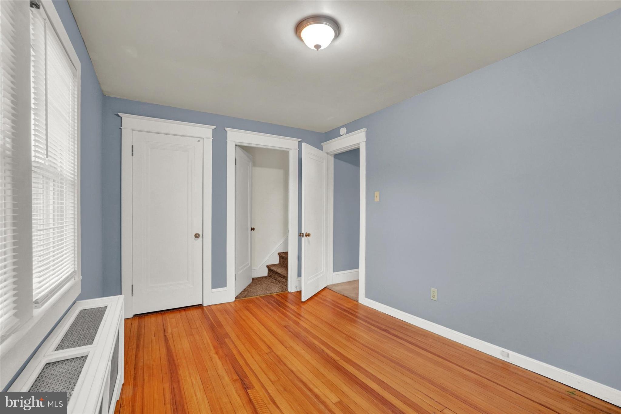 YORK COLLEGE - Residential