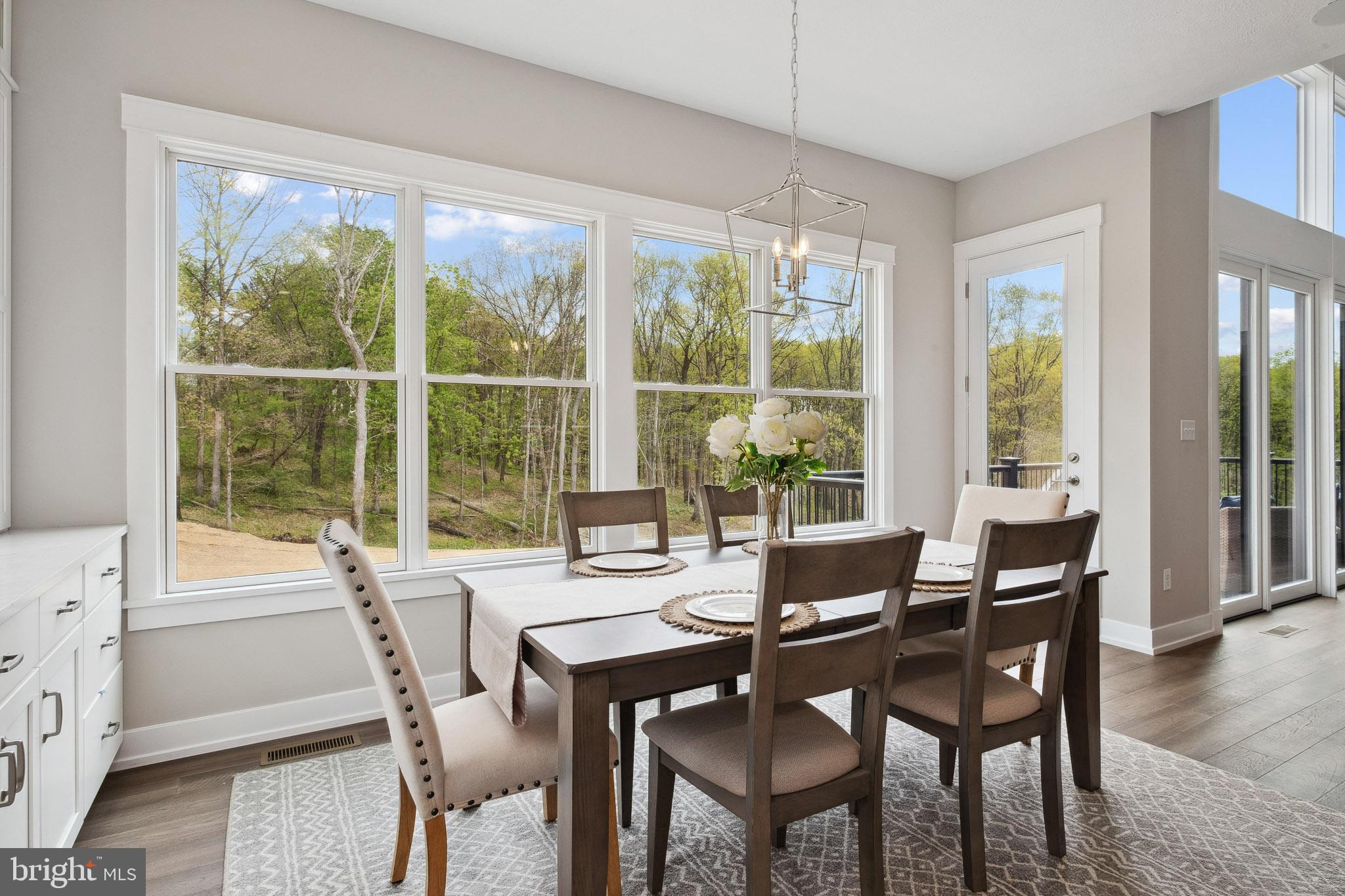 OAKWOOD - Residential