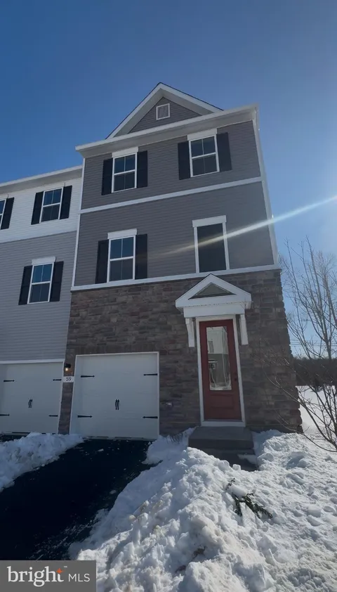 59 Basswood Street, Berlin, NJ MLS: NJCD2111004