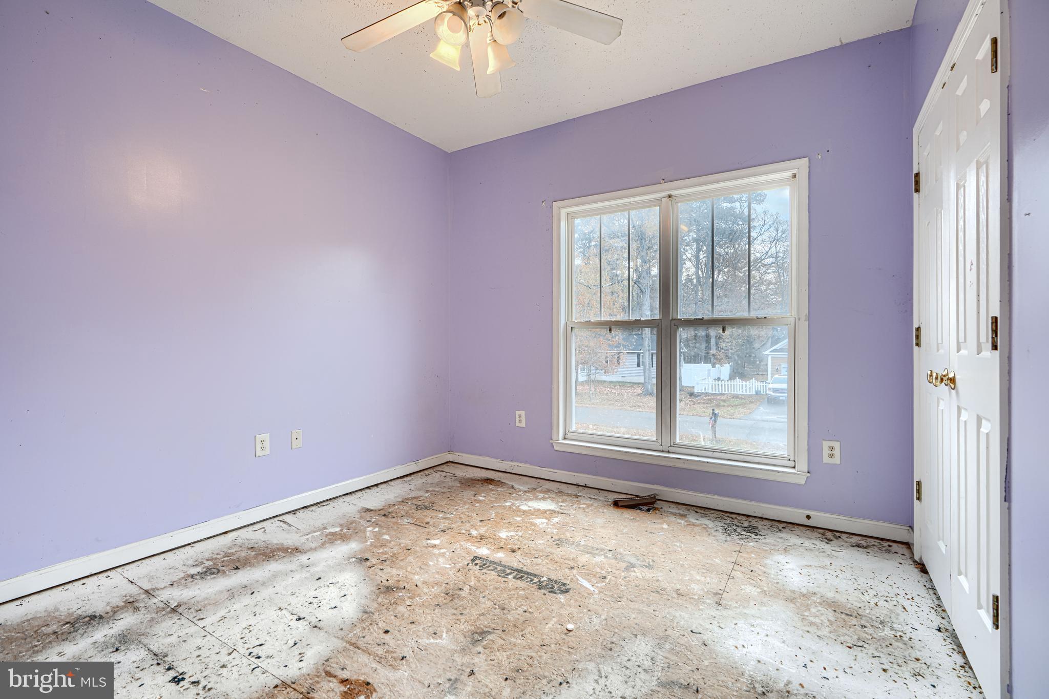 RIVERSIDE MEADOWS - Residential